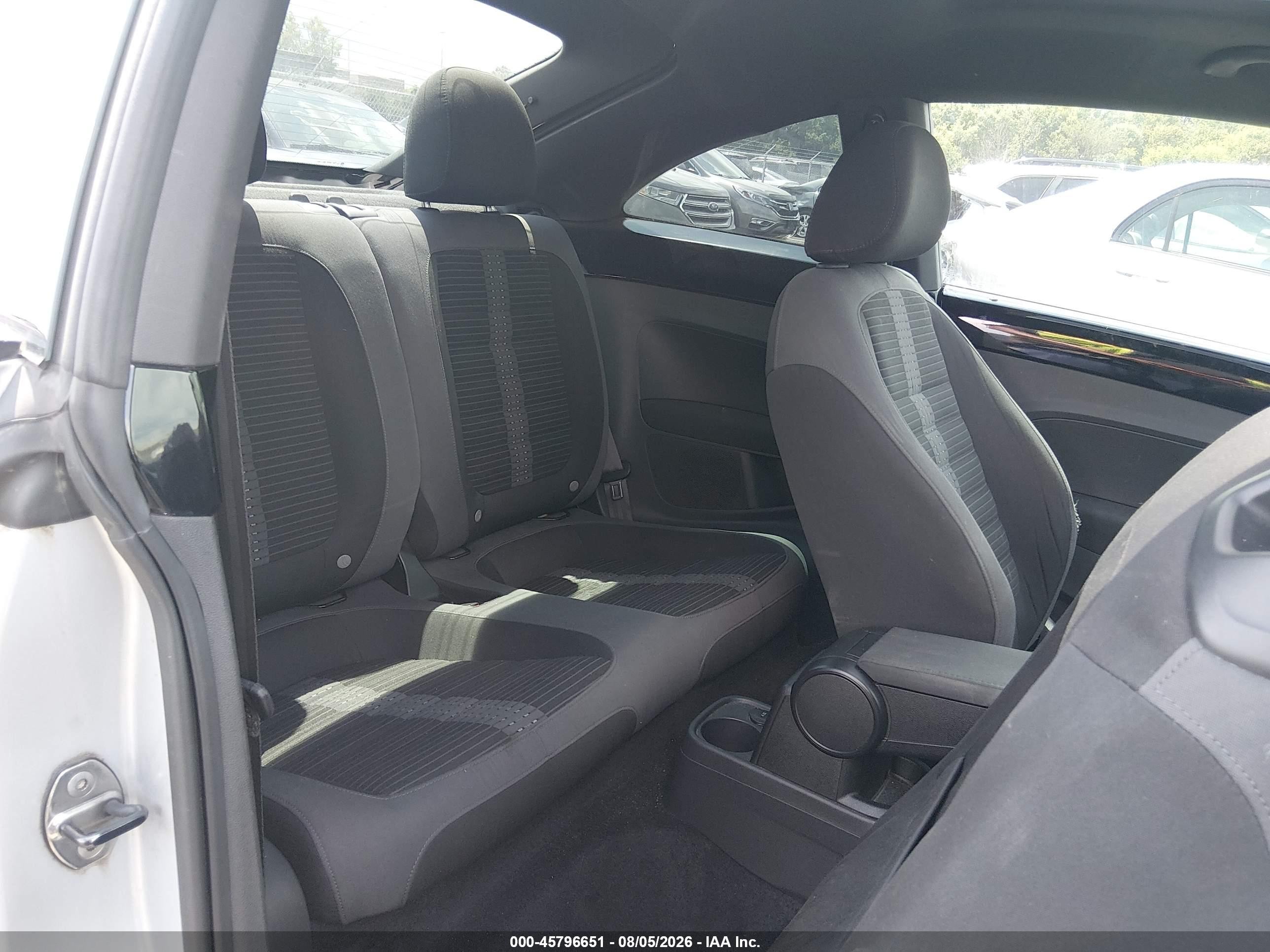 2012 Volkswagen Beetle 2.0t Turbo Black vin: 3VWV67AT0CM616964