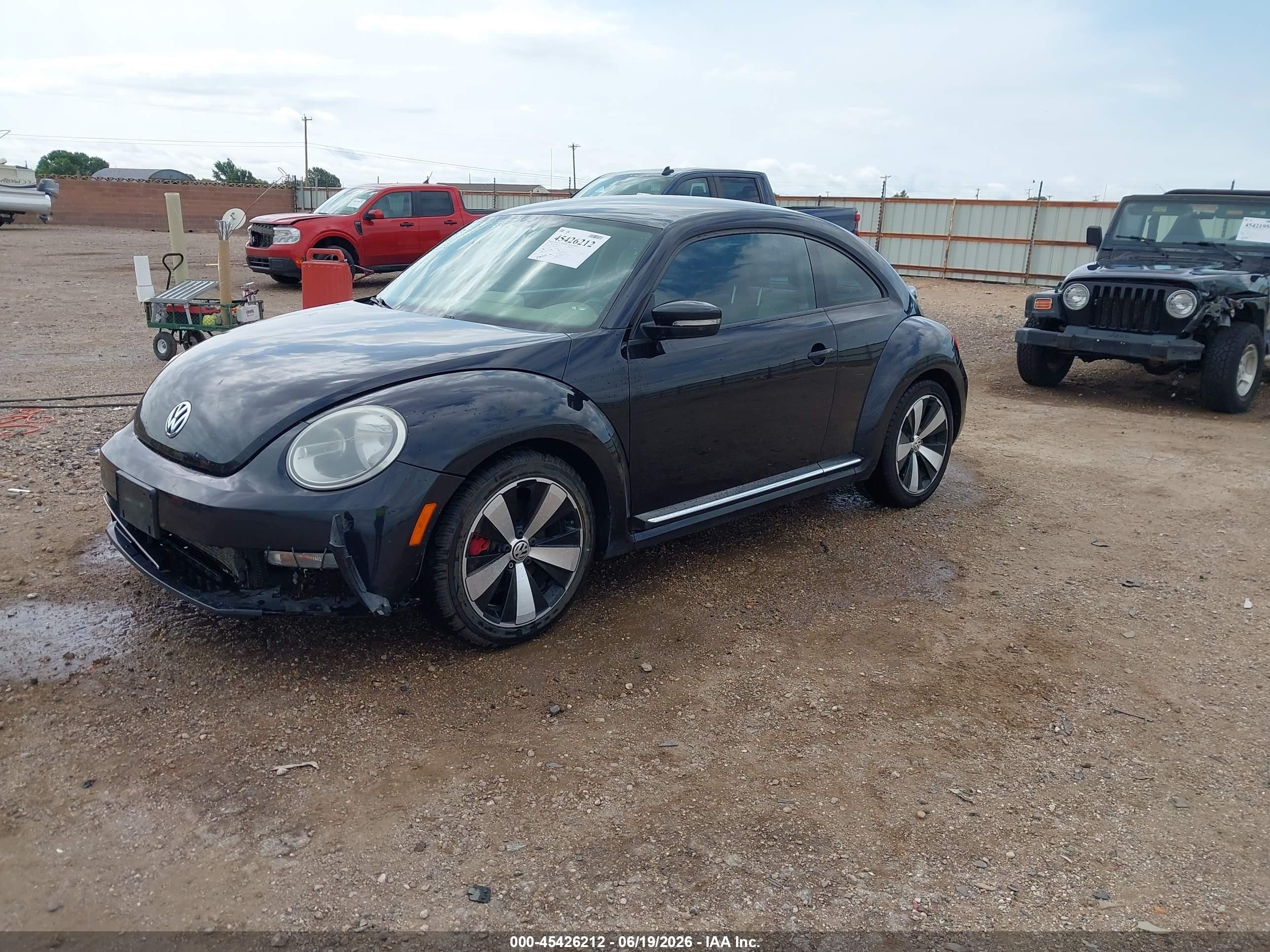 2013 Volkswagen Beetle 2.0t Turbo Black vin: 3VWV67AT0DM608932