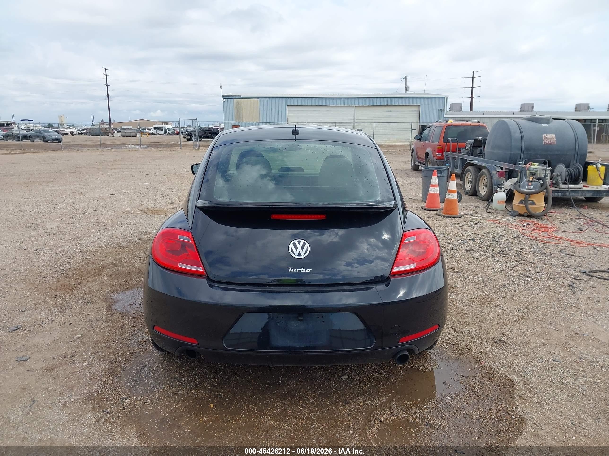 2013 Volkswagen Beetle 2.0t Turbo Black vin: 3VWV67AT0DM608932