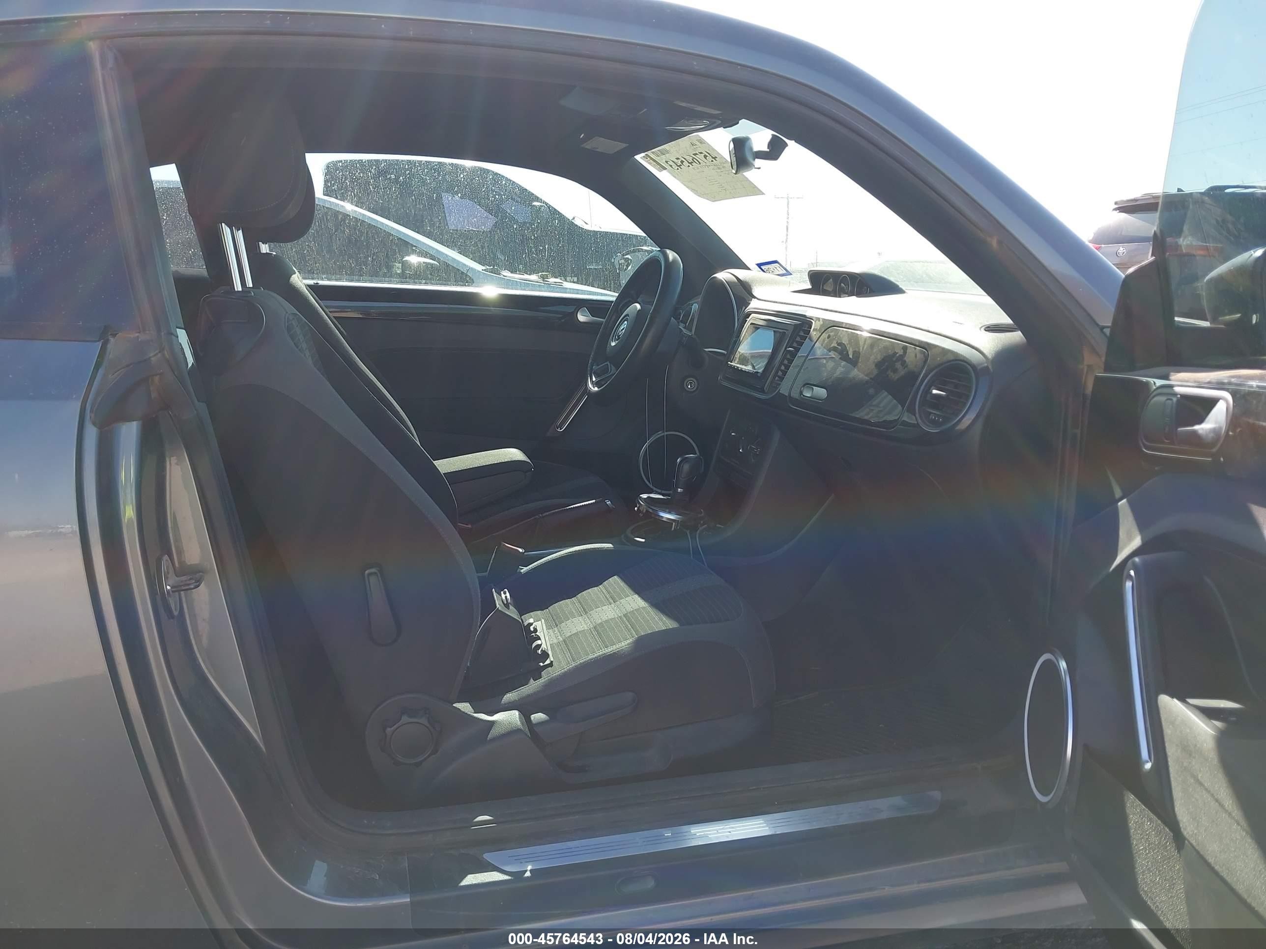 2013 Volkswagen Beetle 2.0t Turbo Gray vin: 3VWV67AT2DM606597