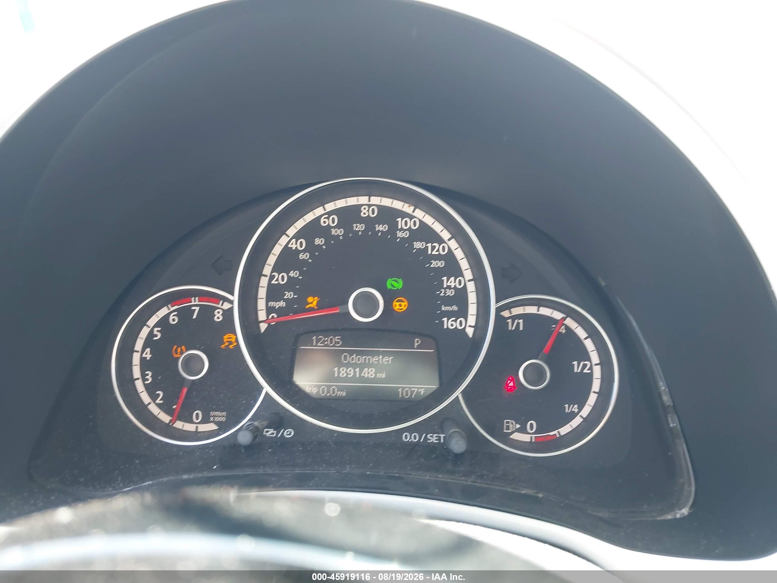 2013 Volkswagen Beetle 2.0t Turbo White vin: 3VWV67AT5DM645281