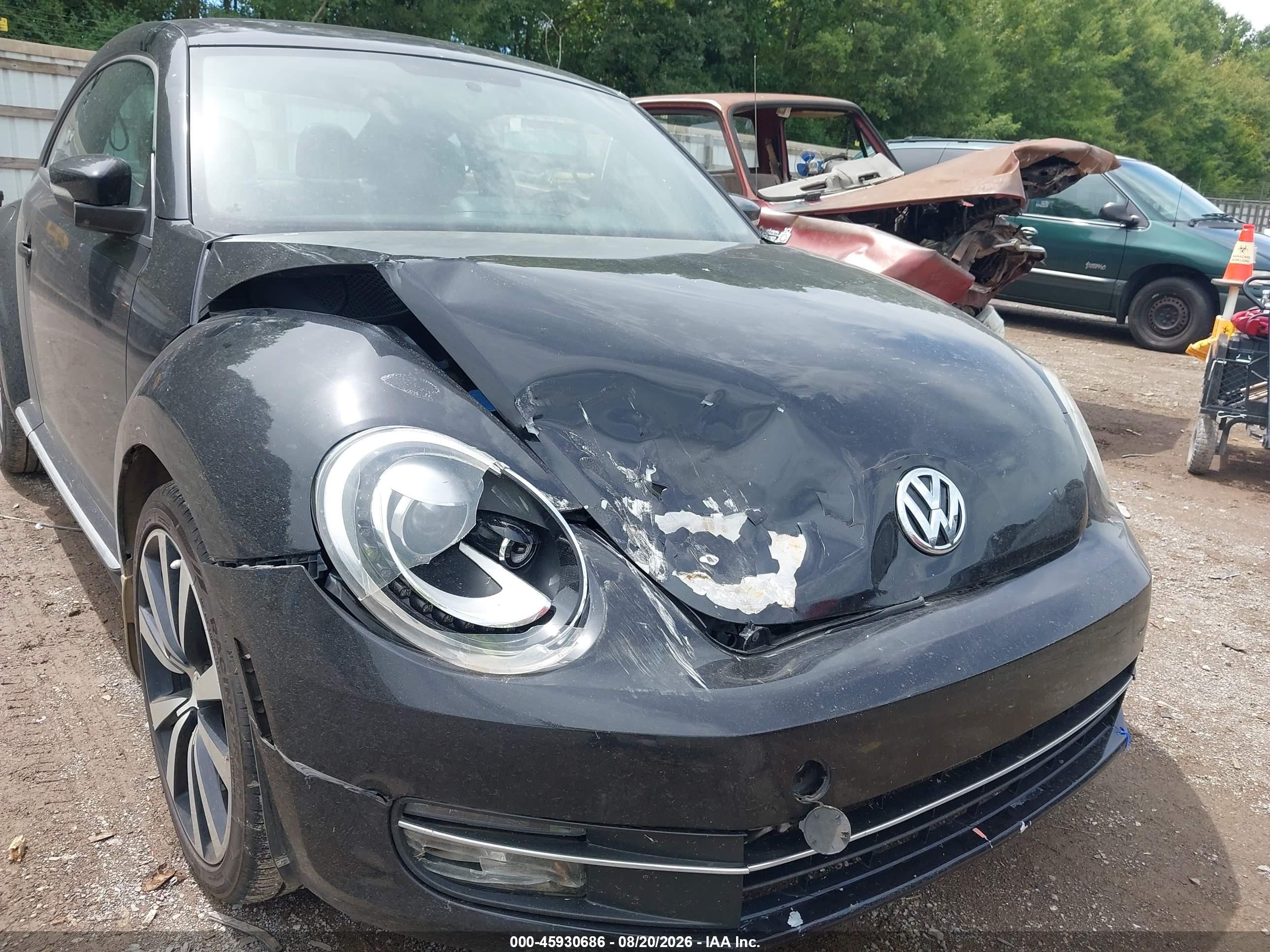 2013 Volkswagen Beetle 2.0t Turbo Black vin: 3VWV67AT5DM662291