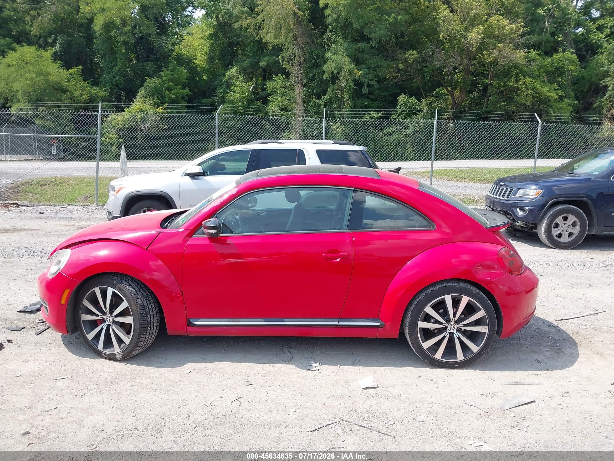 2013 Volkswagen Beetle 2.0t Turbo Red vin: 3VWV67AT6DM662302