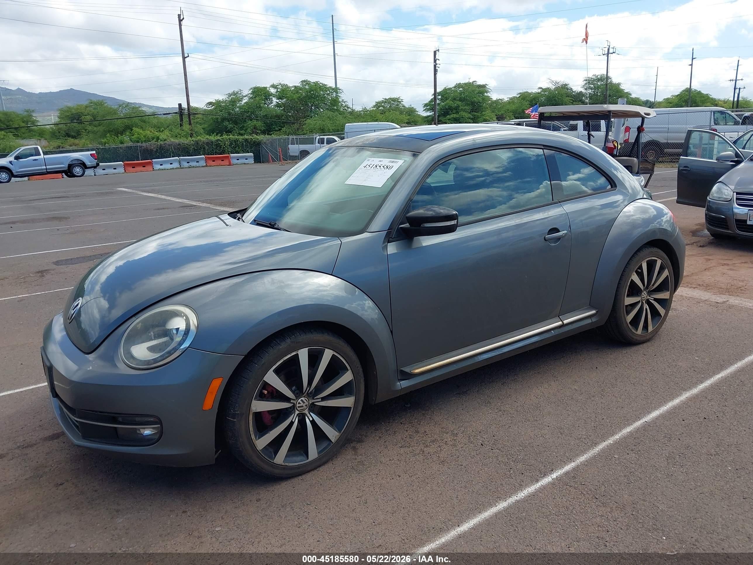 2013 Volkswagen Beetle 2.0t Turbo Gray vin: 3VWV67ATXDM614852