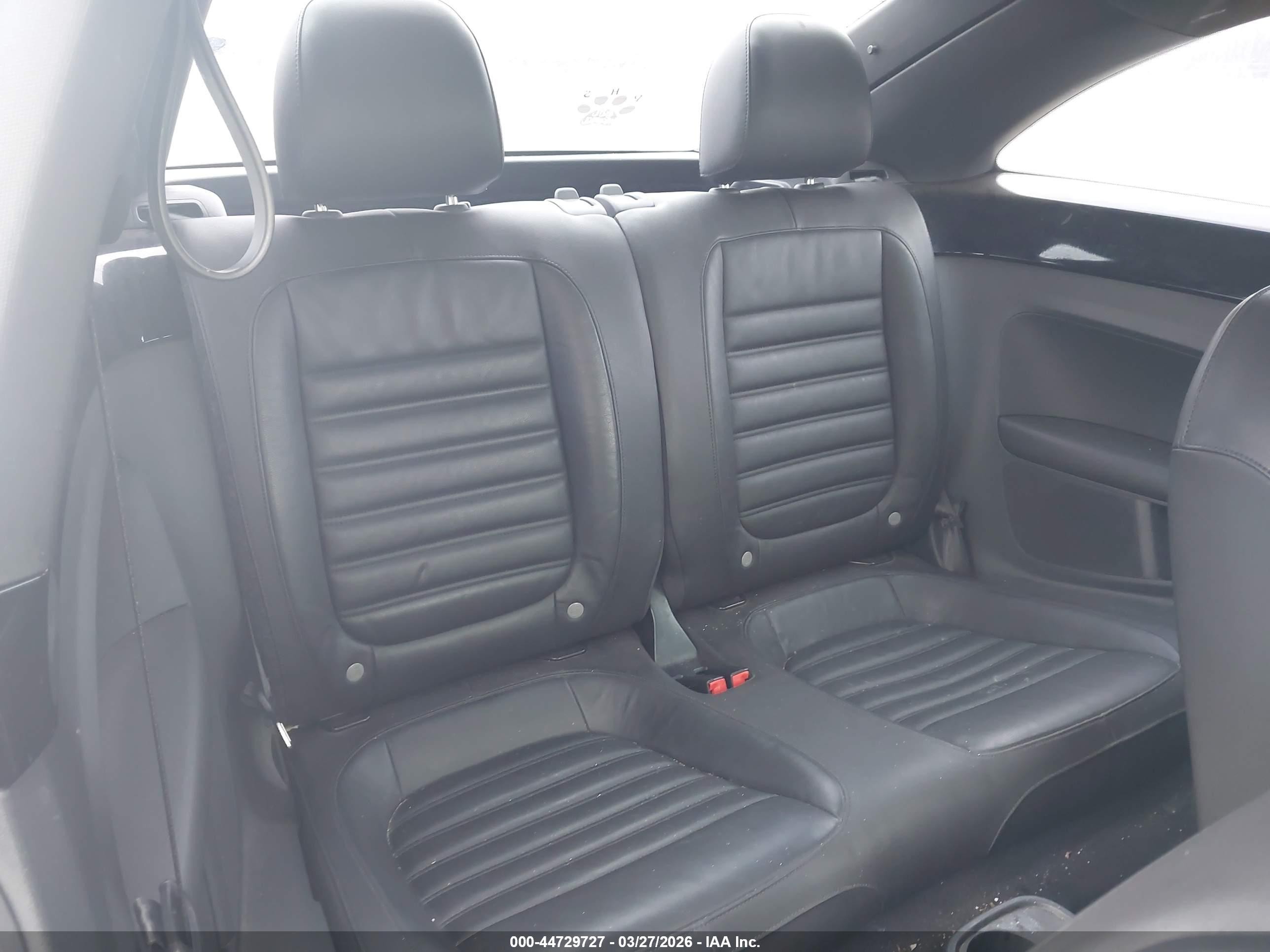 2012 Volkswagen Beetle 2.0t Turbo Black vin: 3VWV87AT0CM627165