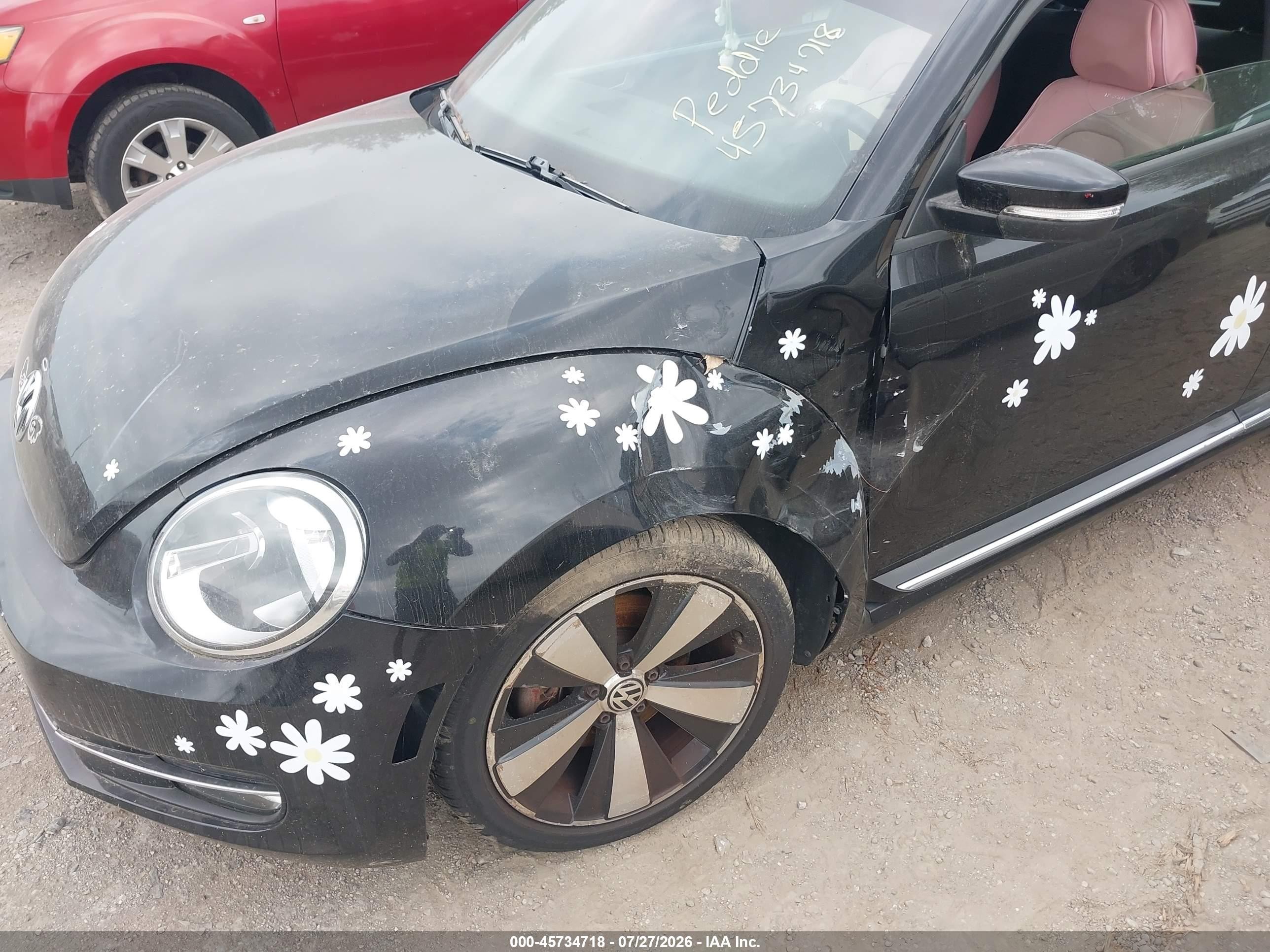2012 Volkswagen Beetle 2.0t Turbo Black vin: 3VWVA7AT0CM616851