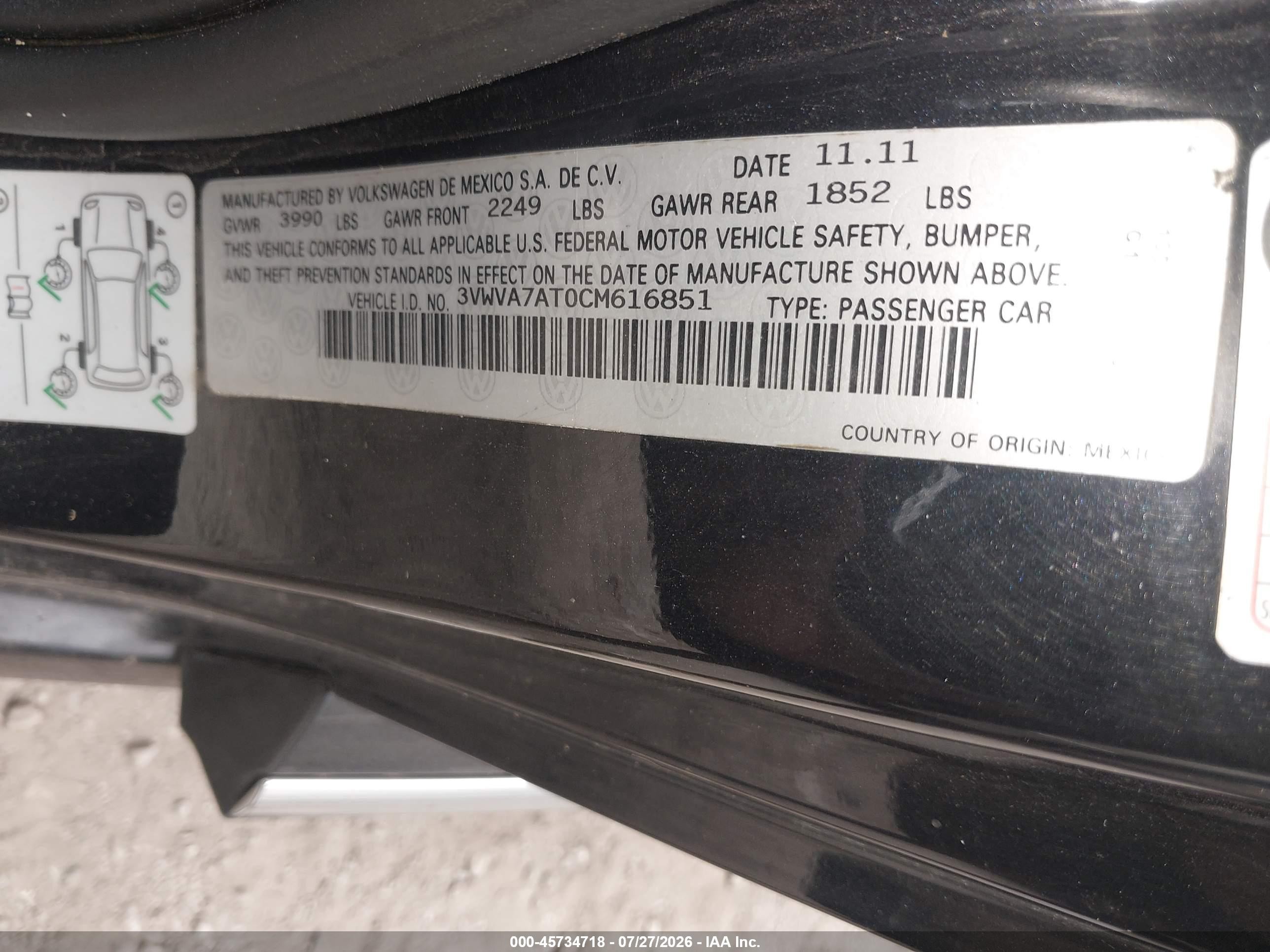 2012 Volkswagen Beetle 2.0t Turbo Black vin: 3VWVA7AT0CM616851