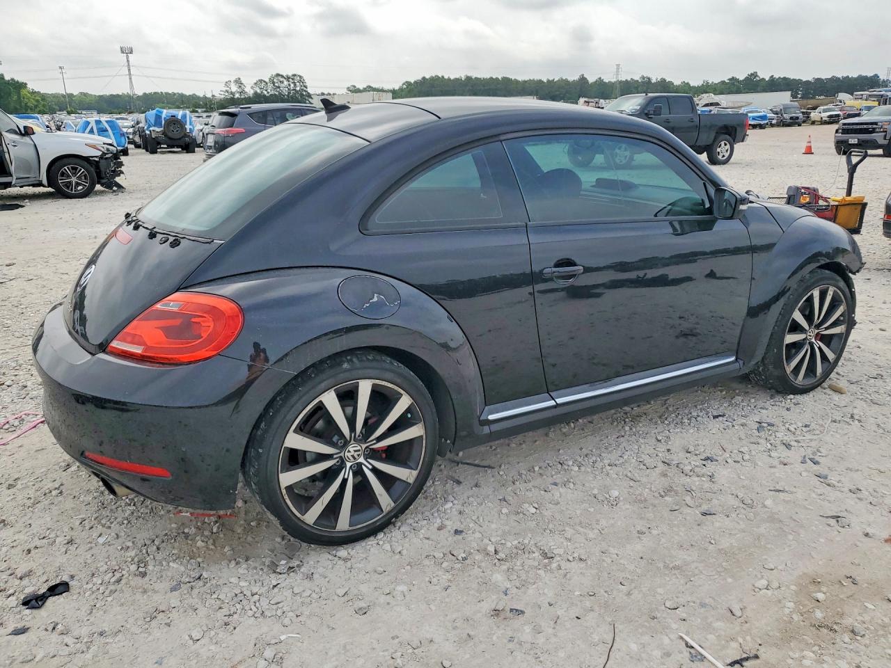 2012 Volkswagen Beetle Turbo Black vin: 3VWVA7AT2CM638401