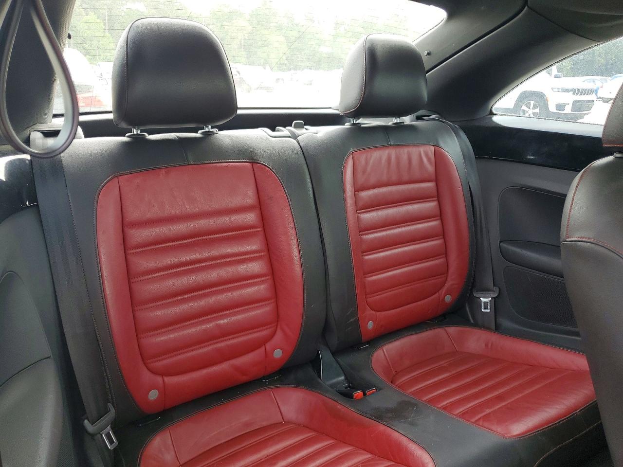 2012 Volkswagen Beetle Turbo Black vin: 3VWVA7AT2CM638401