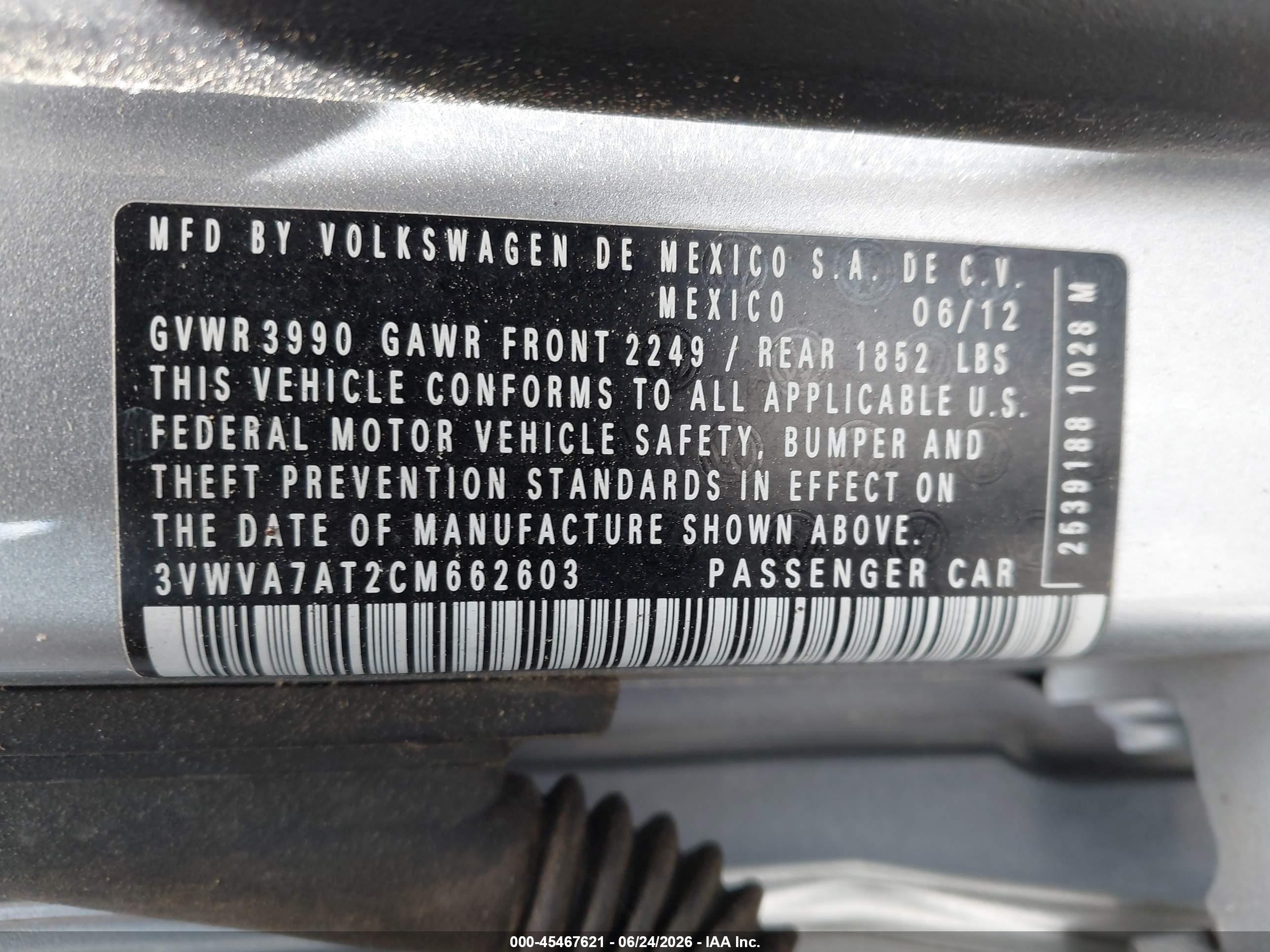 2012 Volkswagen Beetle 2.0t Turbo Silver vin: 3VWVA7AT2CM662603