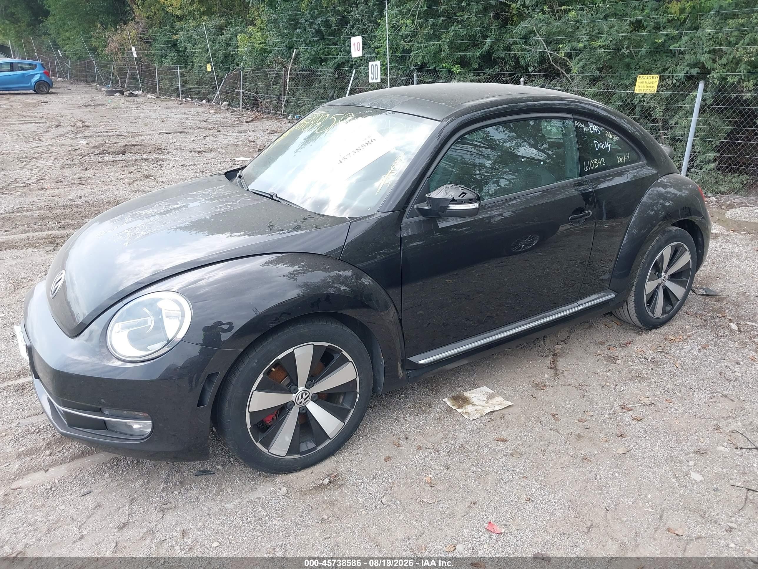 2012 Volkswagen Beetle 2.0t Turbo Black vin: 3VWVA7AT5CM610348
