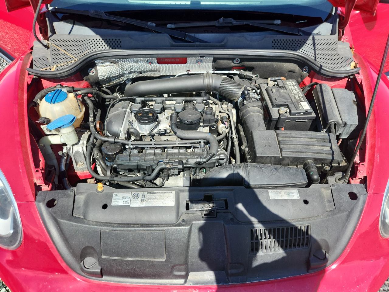 2012 Volkswagen Beetle Turbo Red vin: 3VWVA7AT6CM647568