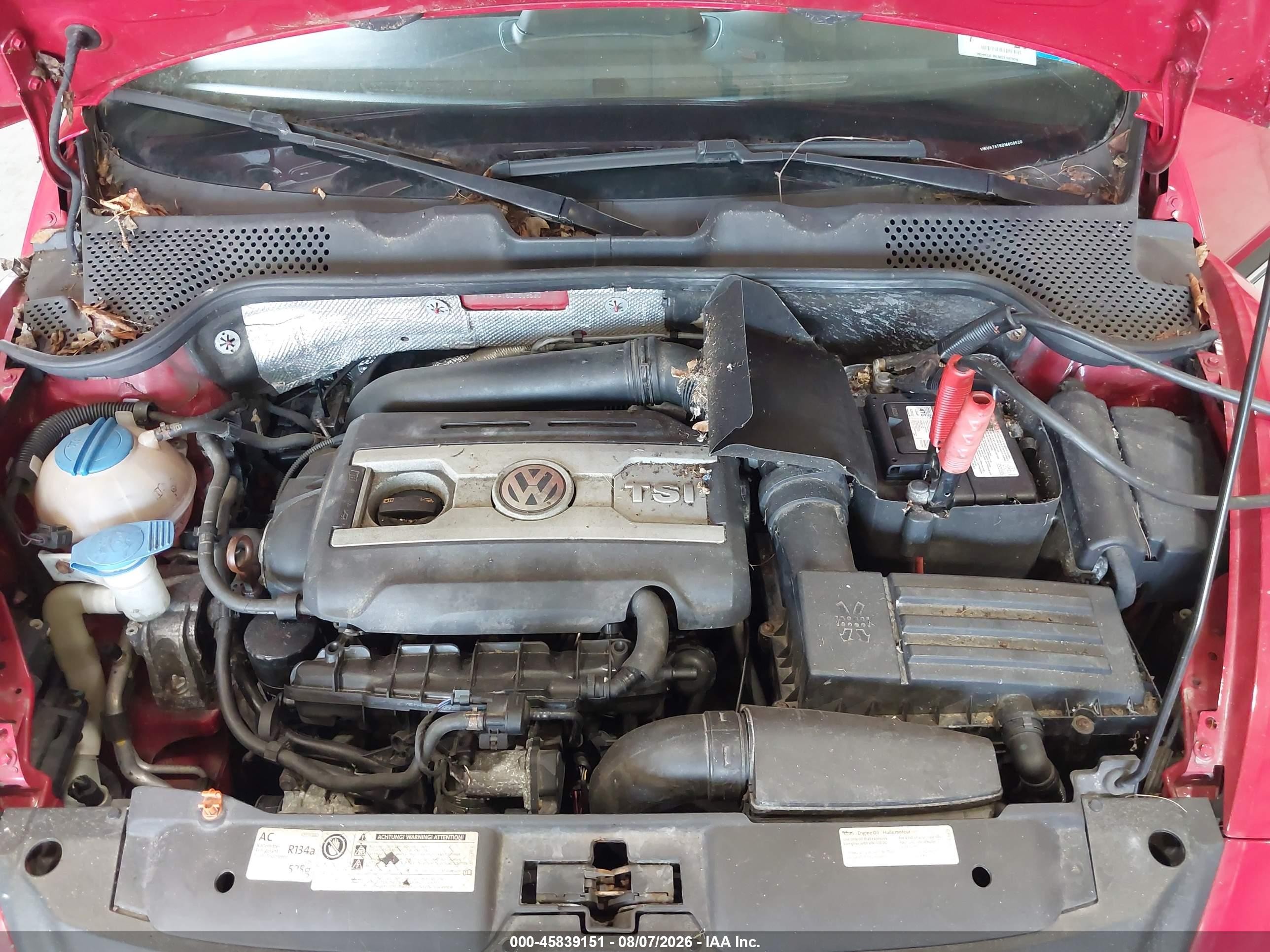 2013 Volkswagen Beetle 2.0t Turbo Red vin: 3VWVA7AT6DM609520
