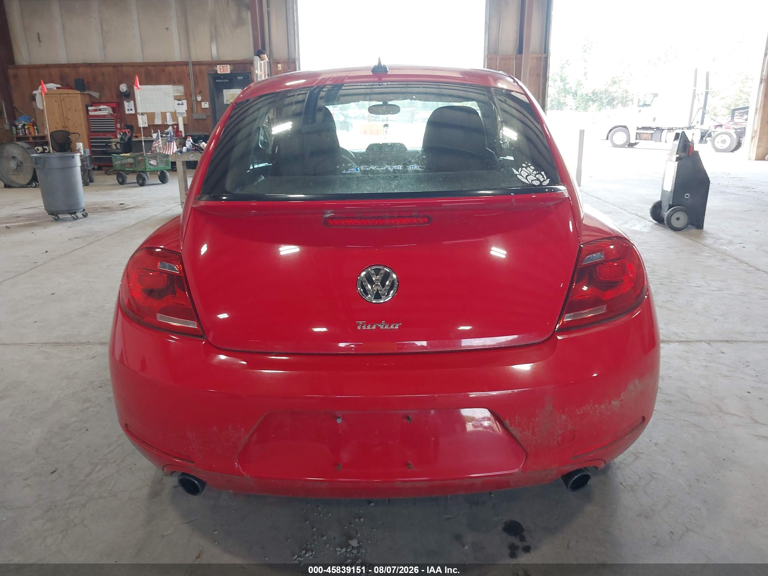 2013 Volkswagen Beetle 2.0t Turbo Red vin: 3VWVA7AT6DM609520