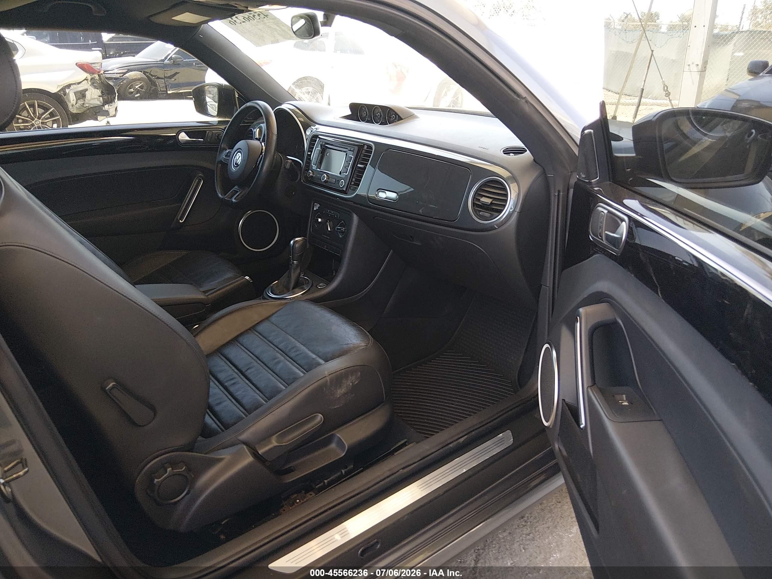 2012 Volkswagen Beetle Turbo Gray vin: 3VWVA7AT7CM641908