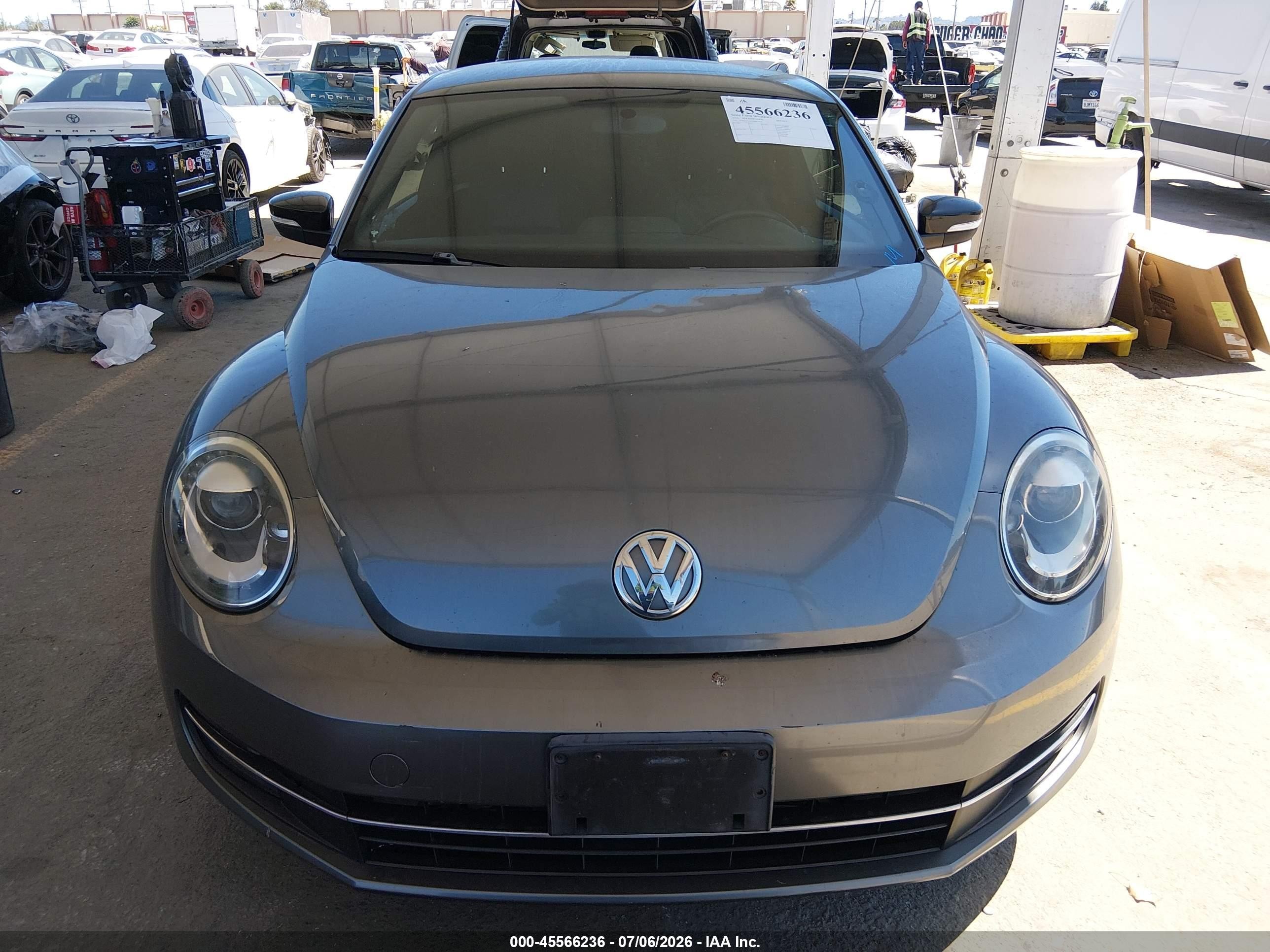 2012 Volkswagen Beetle Turbo Gray vin: 3VWVA7AT7CM641908