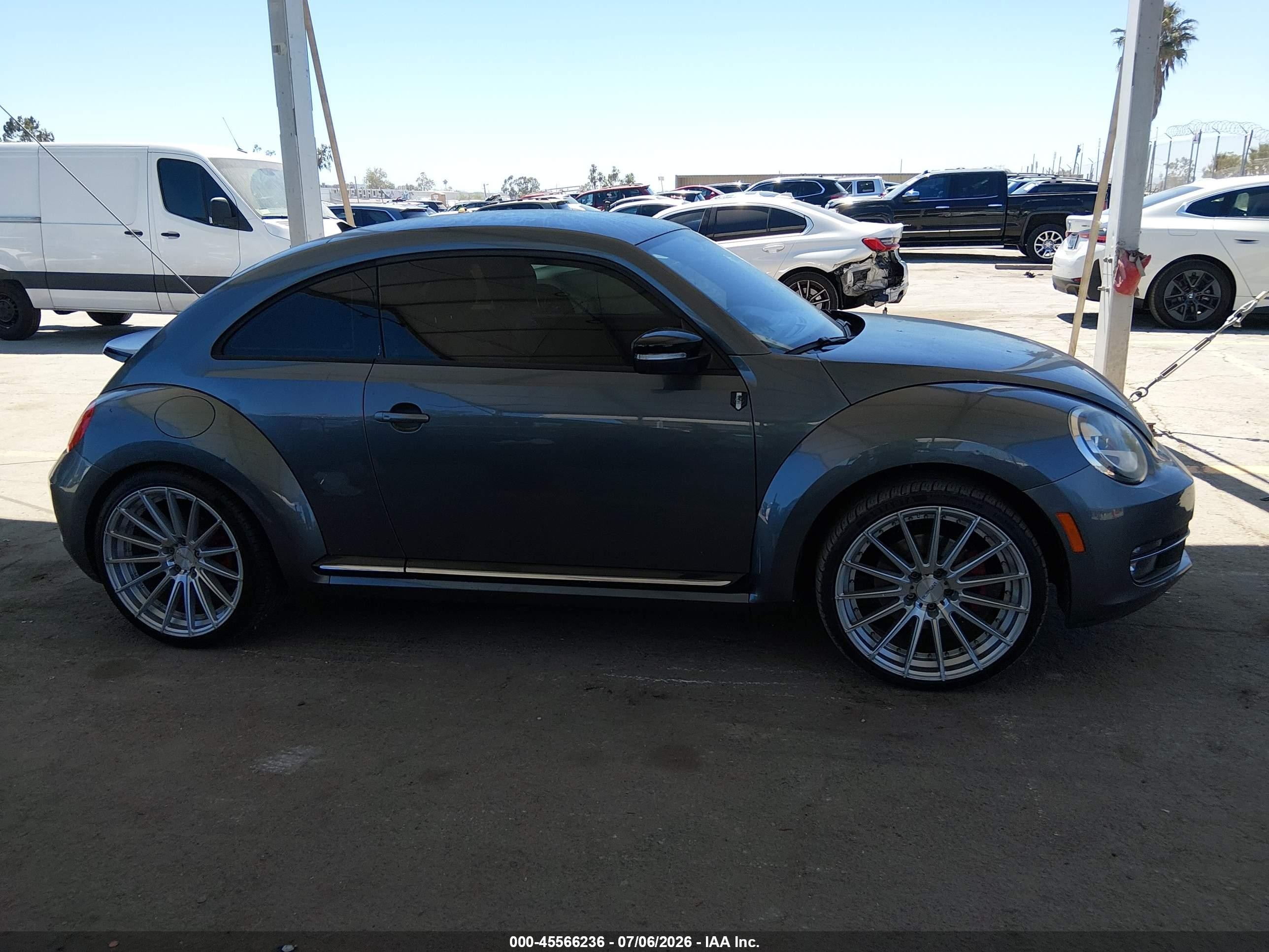 2012 Volkswagen Beetle Turbo Gray vin: 3VWVA7AT7CM641908