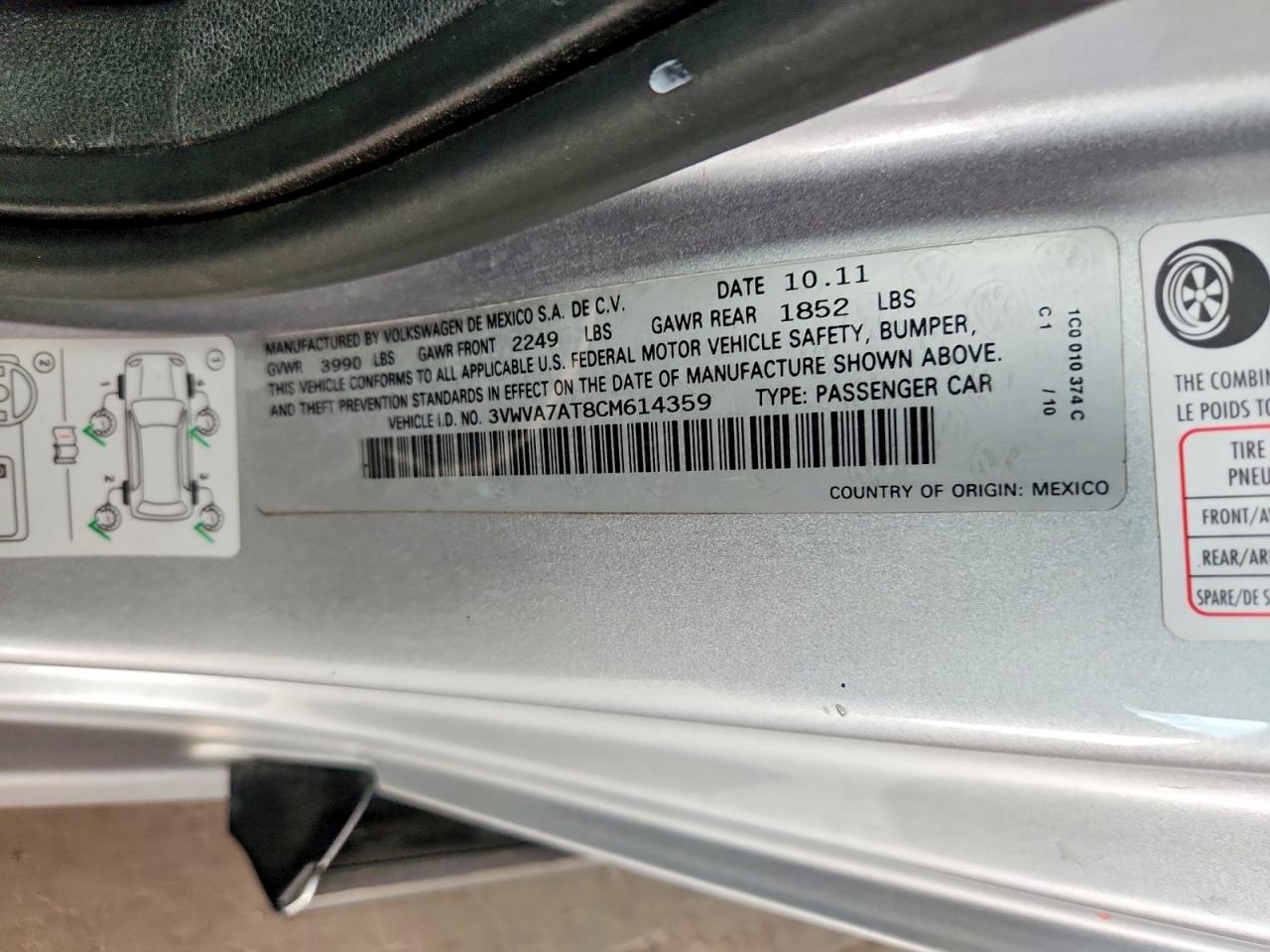 2012 Volkswagen Beetle Turbo Silver vin: 3VWVA7AT8CM614359