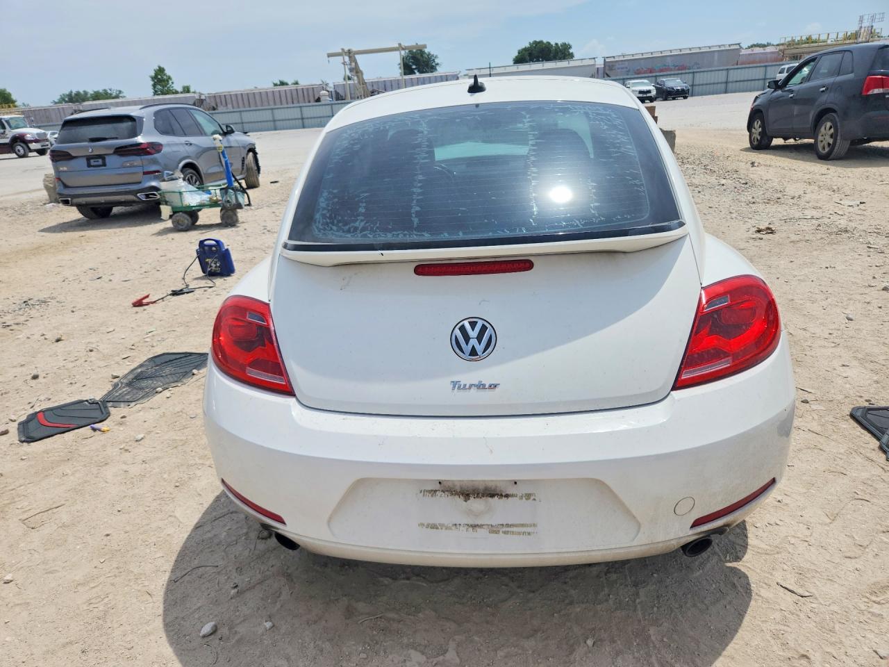 2012 Volkswagen Beetle Turbo Белый vin: 3VWVA7AT9CM643885