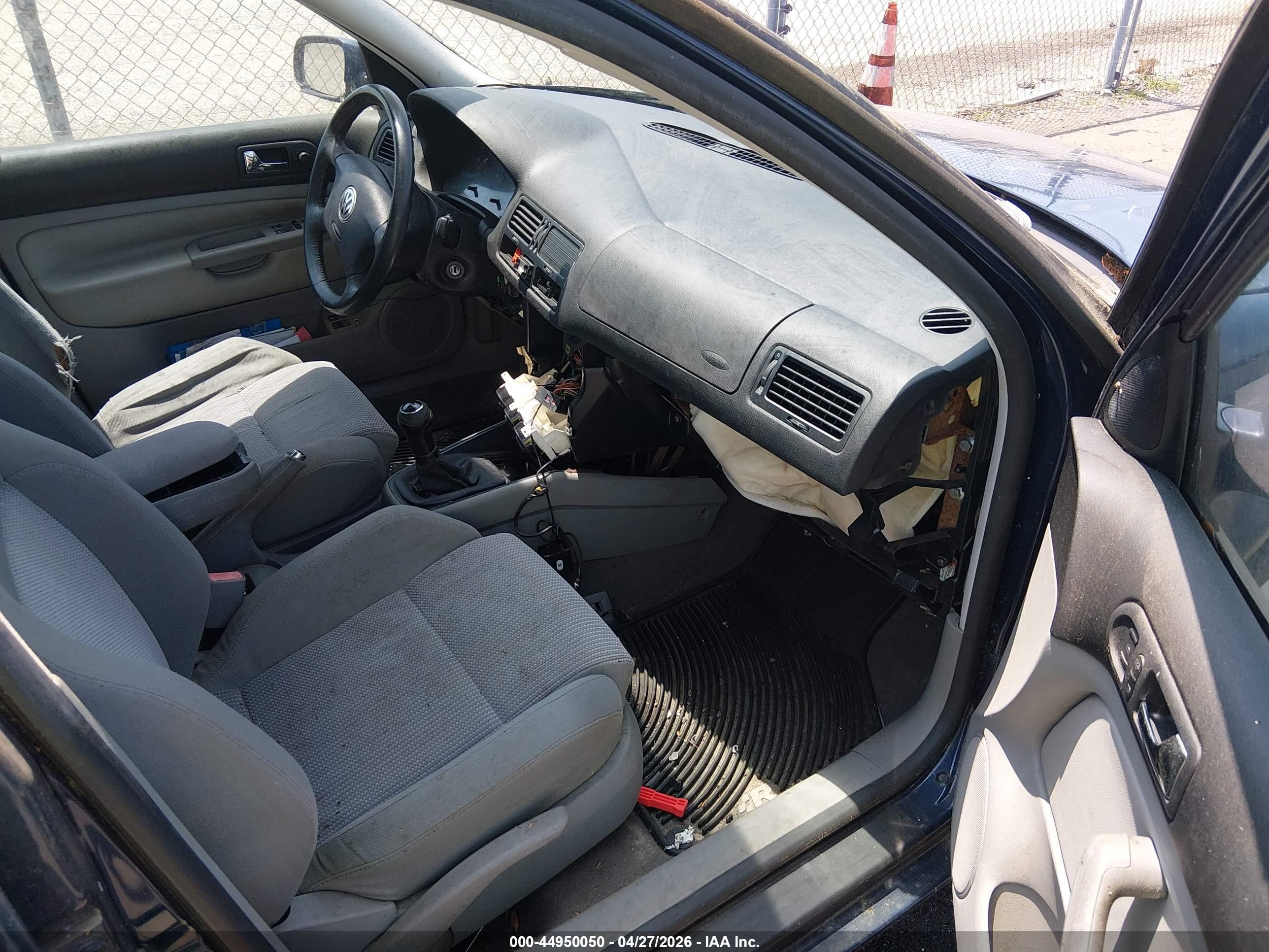 2002 Volkswagen Jetta Gli Blue vin: 3VWVH69M42M193595