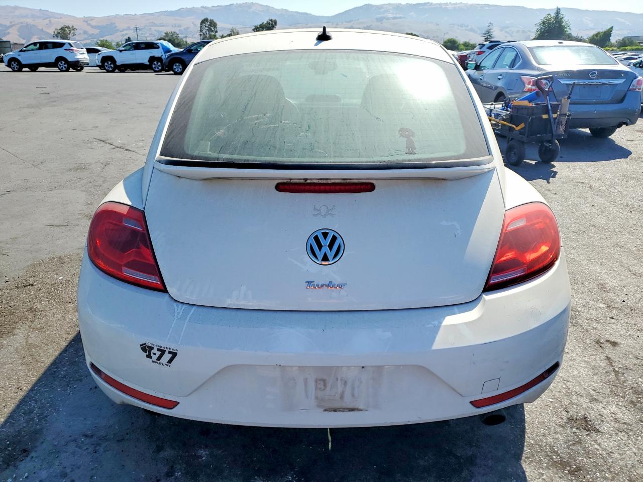2014 Volkswagen Beetle Turbo White vin: 3VWVS7AT7EM600789