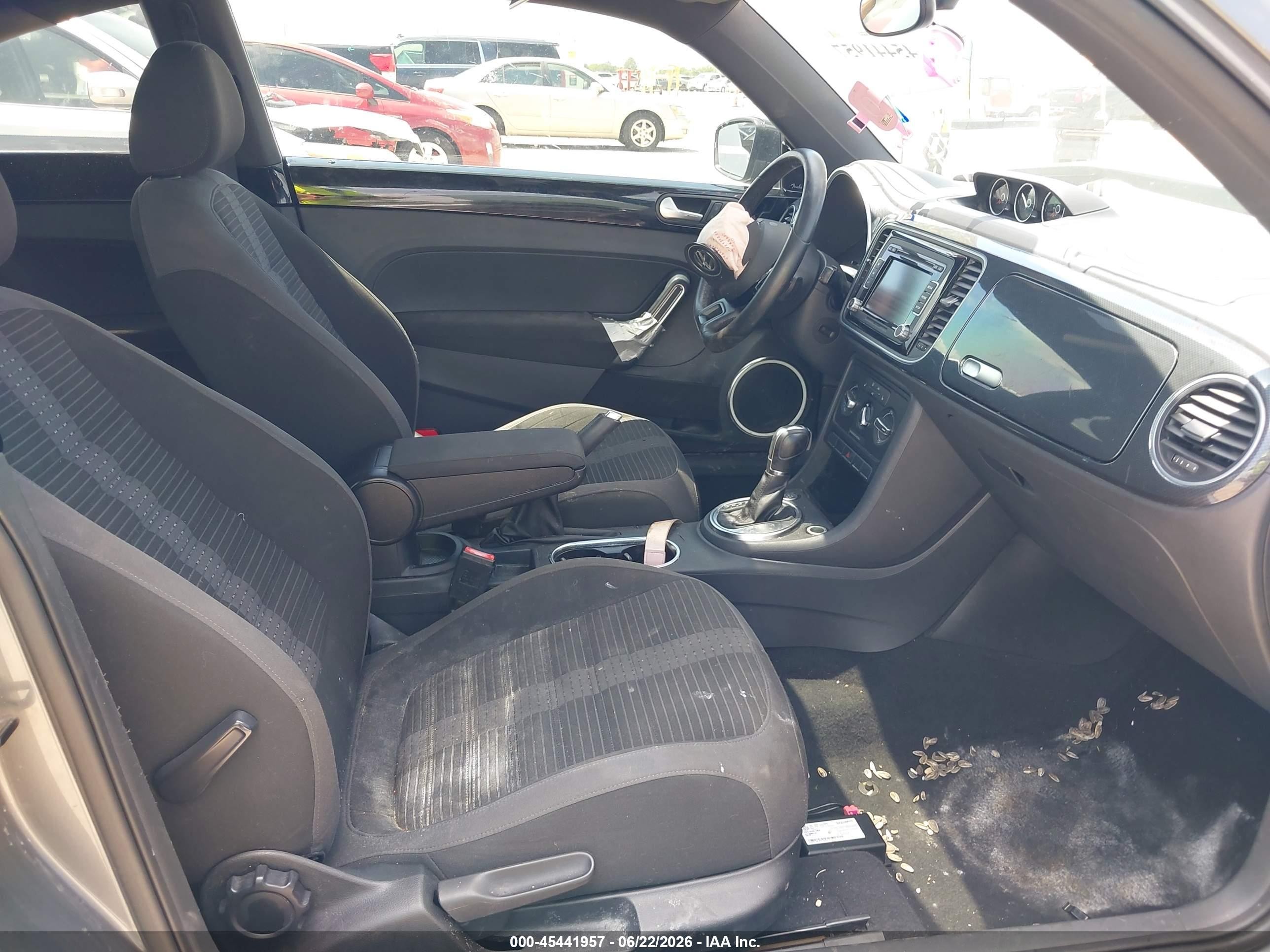 2014 Volkswagen Beetle 2.0t R-line Gray vin: 3VWVS7ATXEM631308