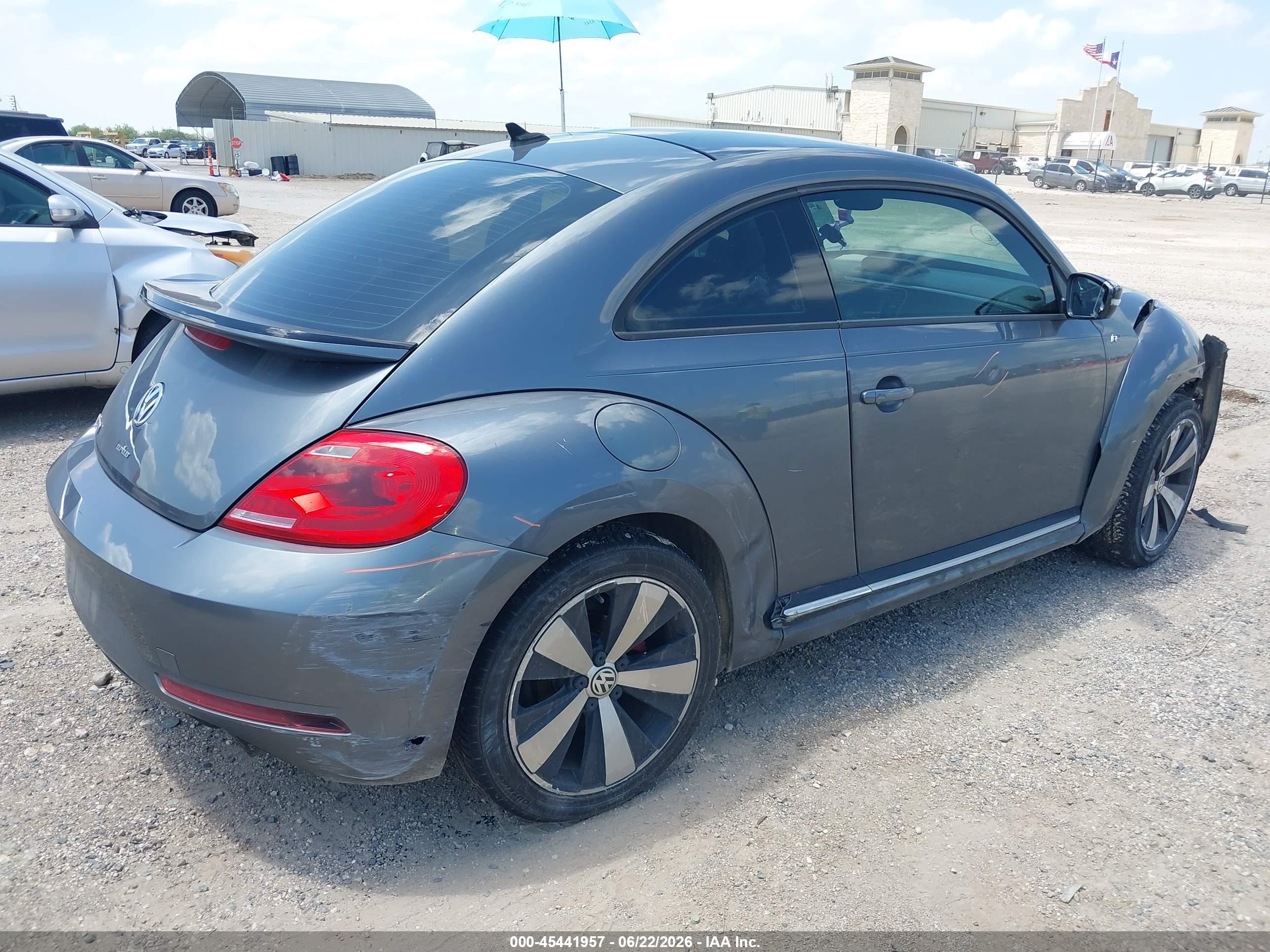 2014 Volkswagen Beetle 2.0t R-line Gray vin: 3VWVS7ATXEM631308