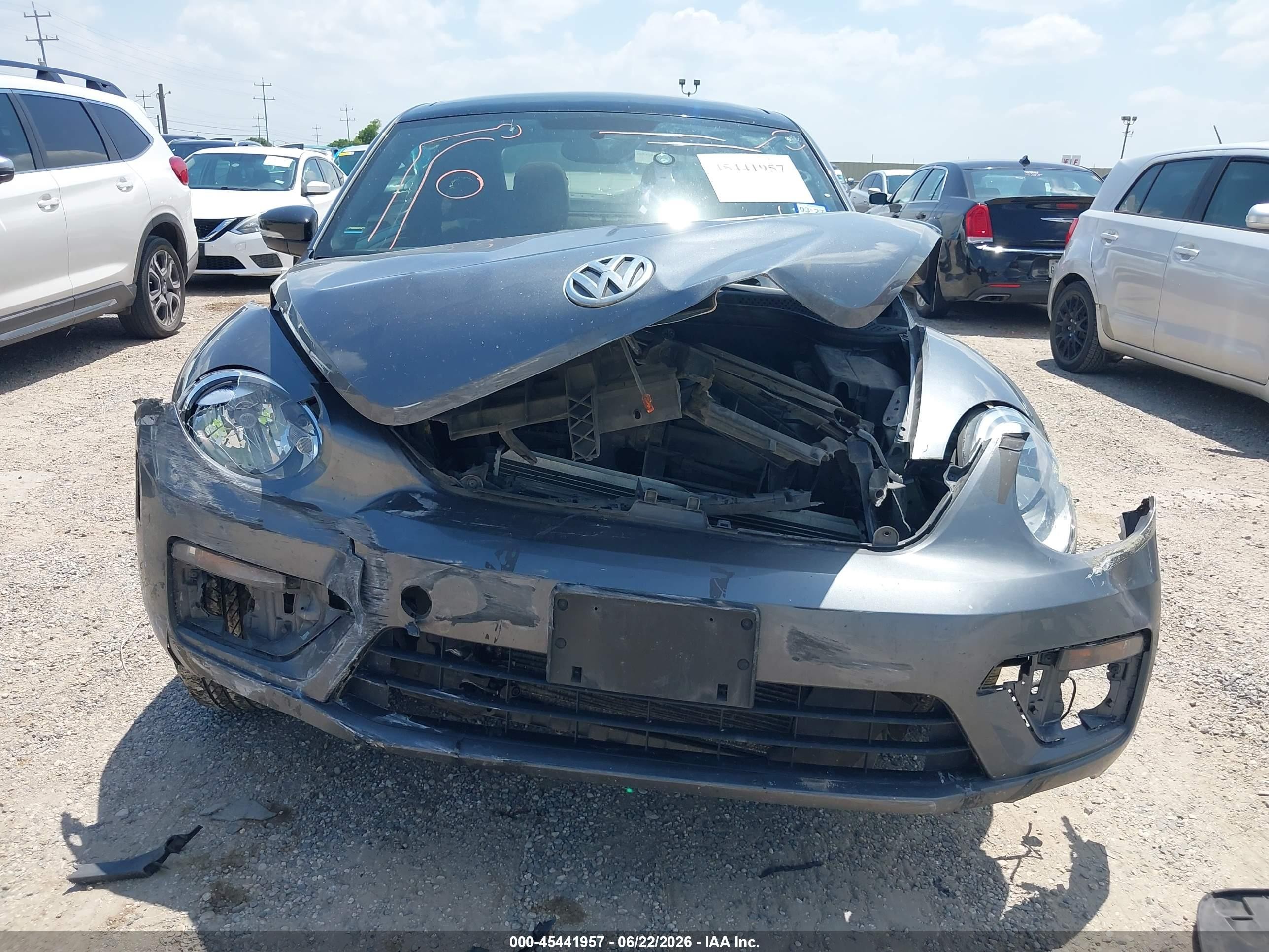 2014 Volkswagen Beetle 2.0t R-line Gray vin: 3VWVS7ATXEM631308