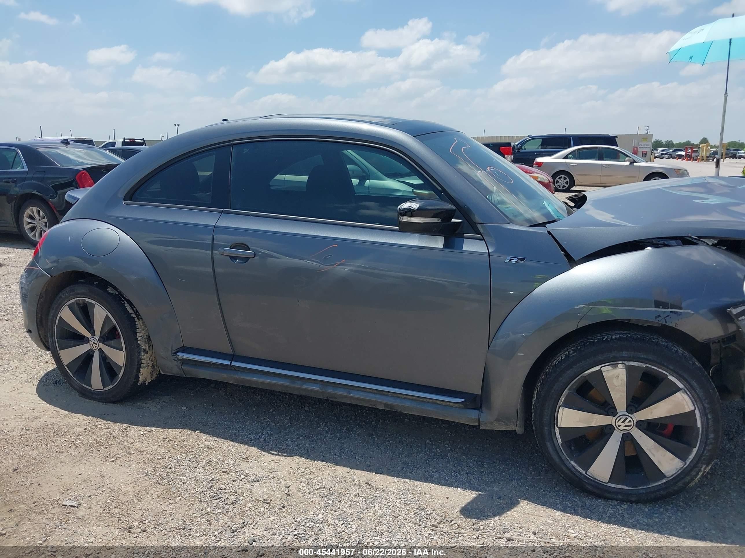 2014 Volkswagen Beetle 2.0t R-line Gray vin: 3VWVS7ATXEM631308