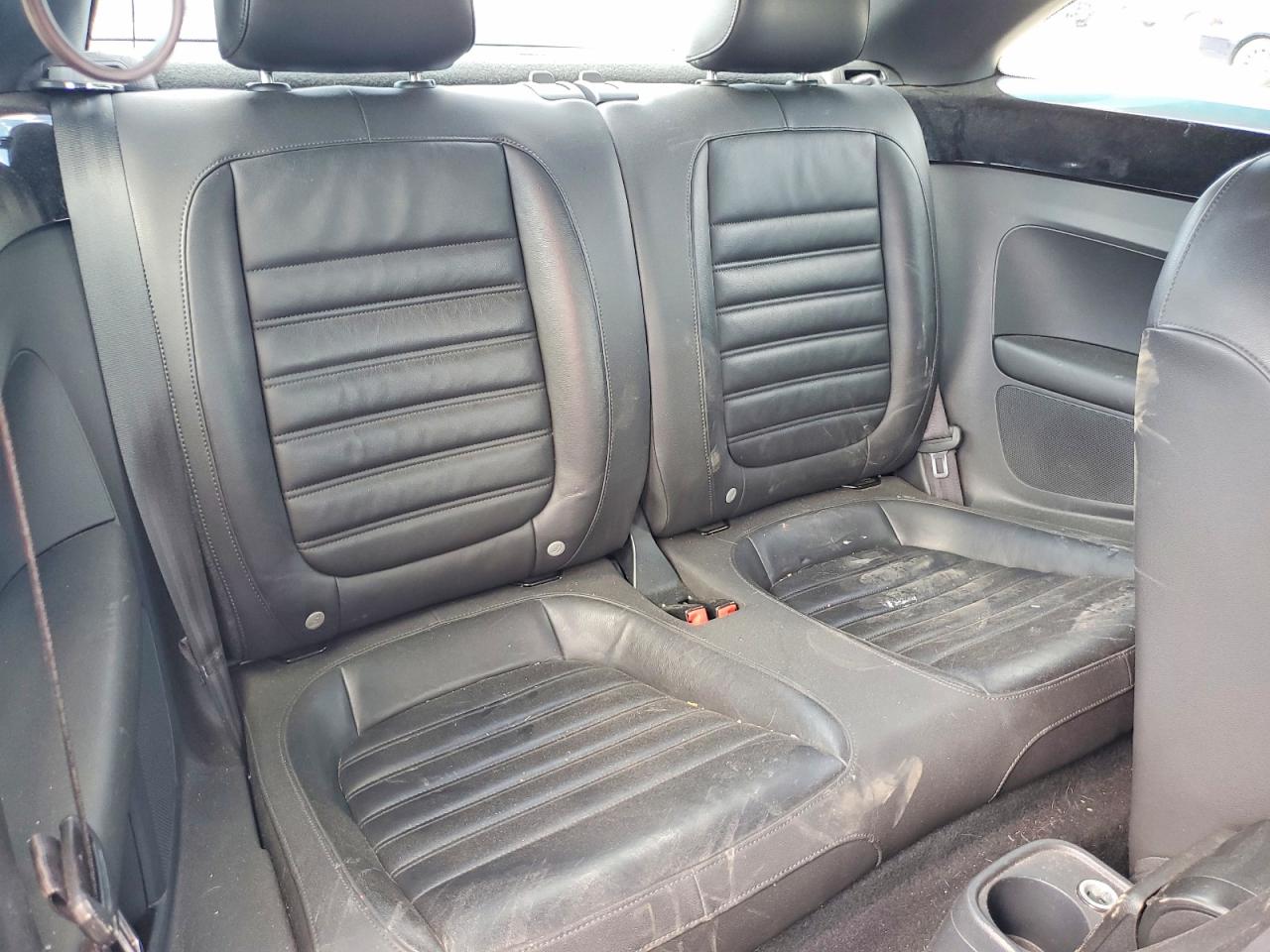 2014 Volkswagen Beetle R-line Blue vin: 3VWVT7AT0EM665450