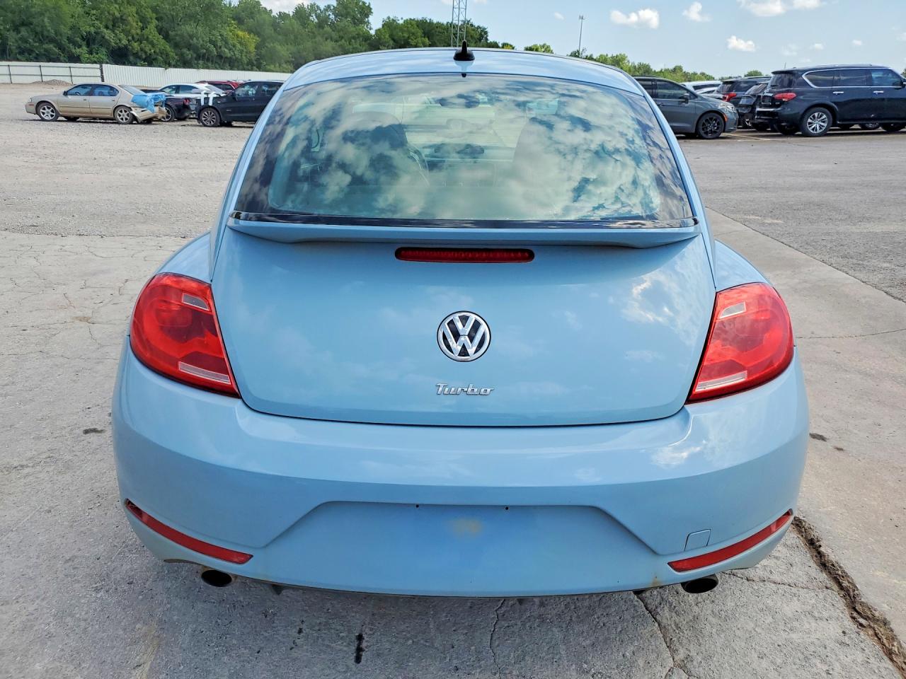 2014 Volkswagen Beetle R-line Blue vin: 3VWVT7AT0EM665450
