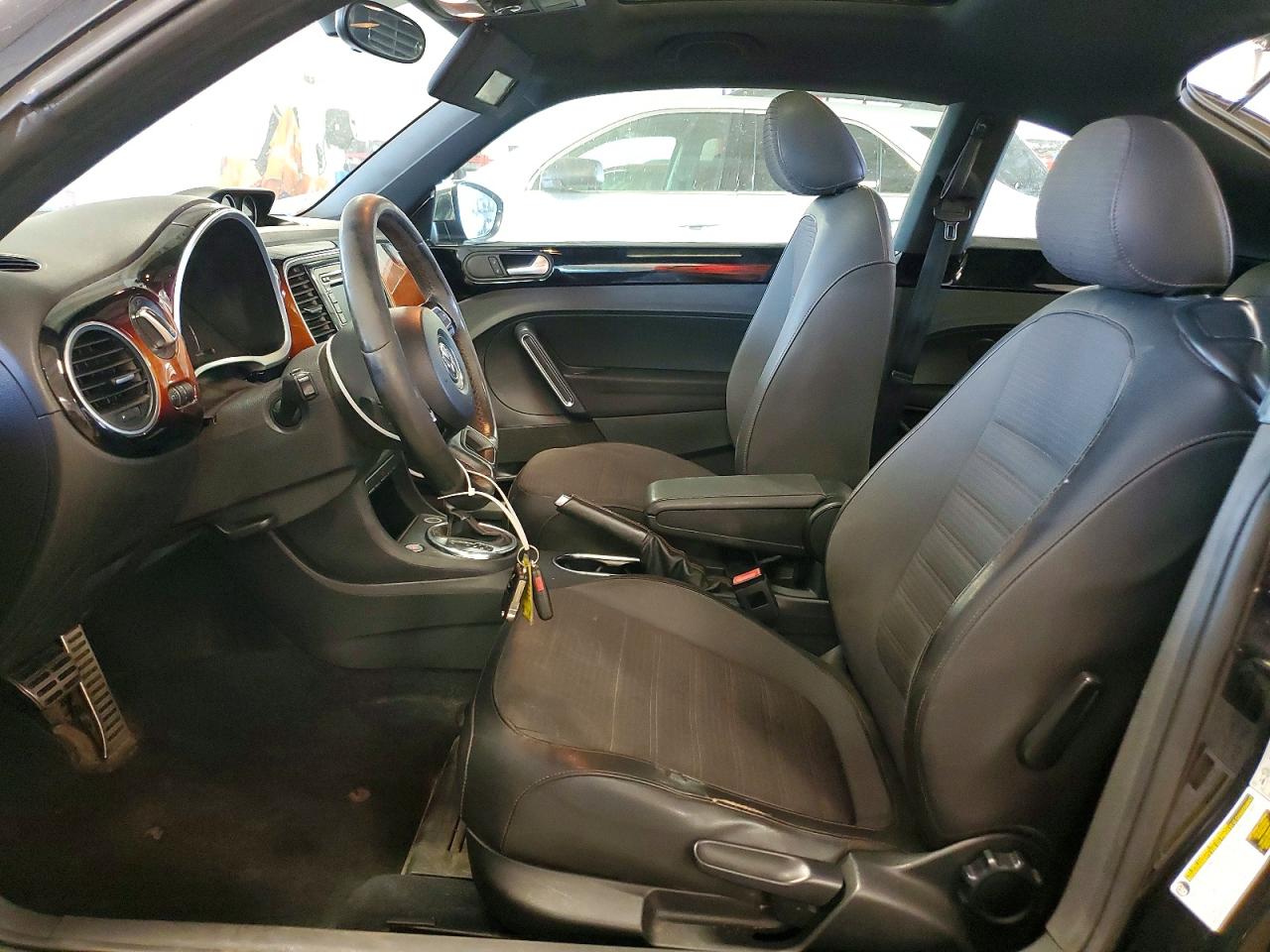 2013 Volkswagen Beetle Turbo Black vin: 3VWVT7AT1DM678741