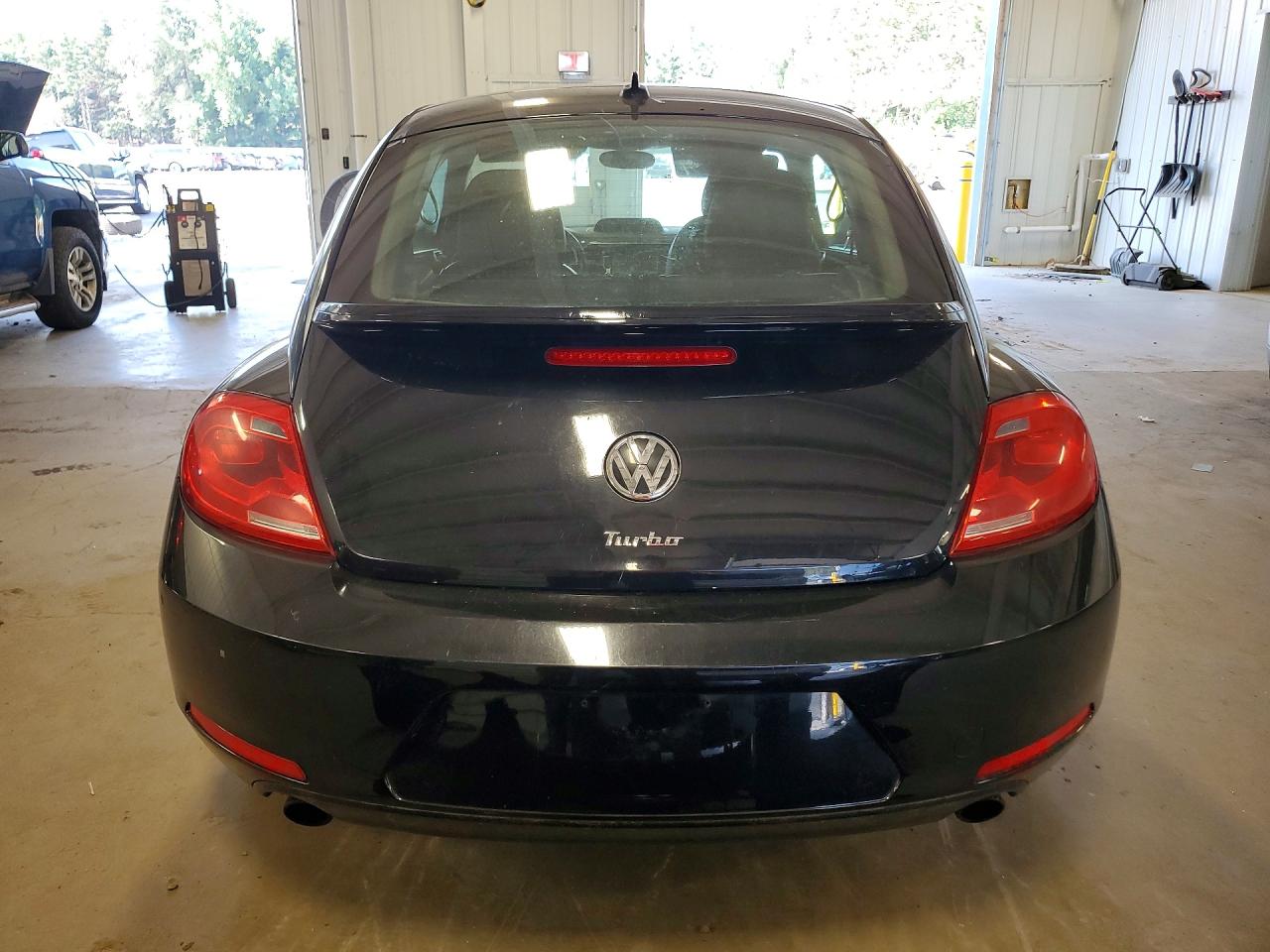 2013 Volkswagen Beetle Turbo Black vin: 3VWVT7AT1DM678741