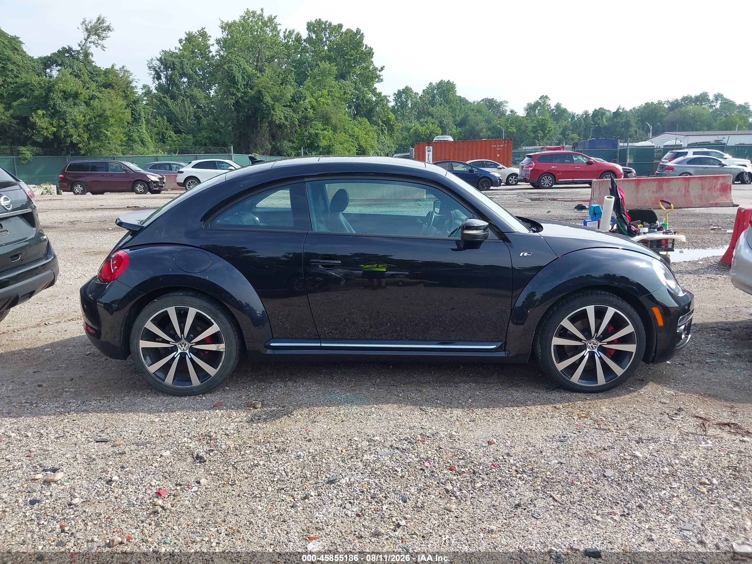 2014 Volkswagen Beetle 2.0t R-line Черный vin: 3VWVT7AT1EM630187