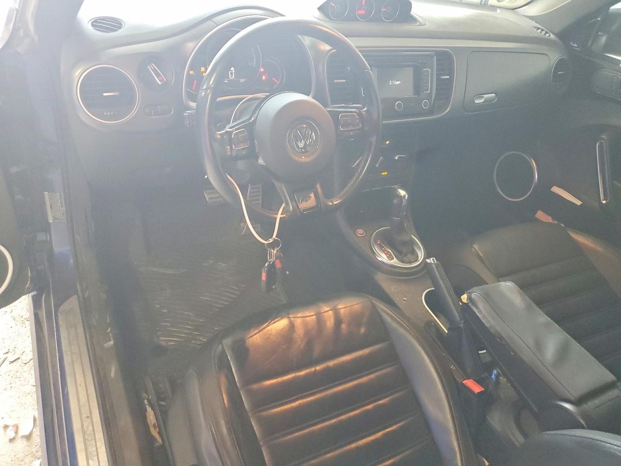 2013 Volkswagen Beetle Turbo Blue vin: 3VWVT7AT2DM685827