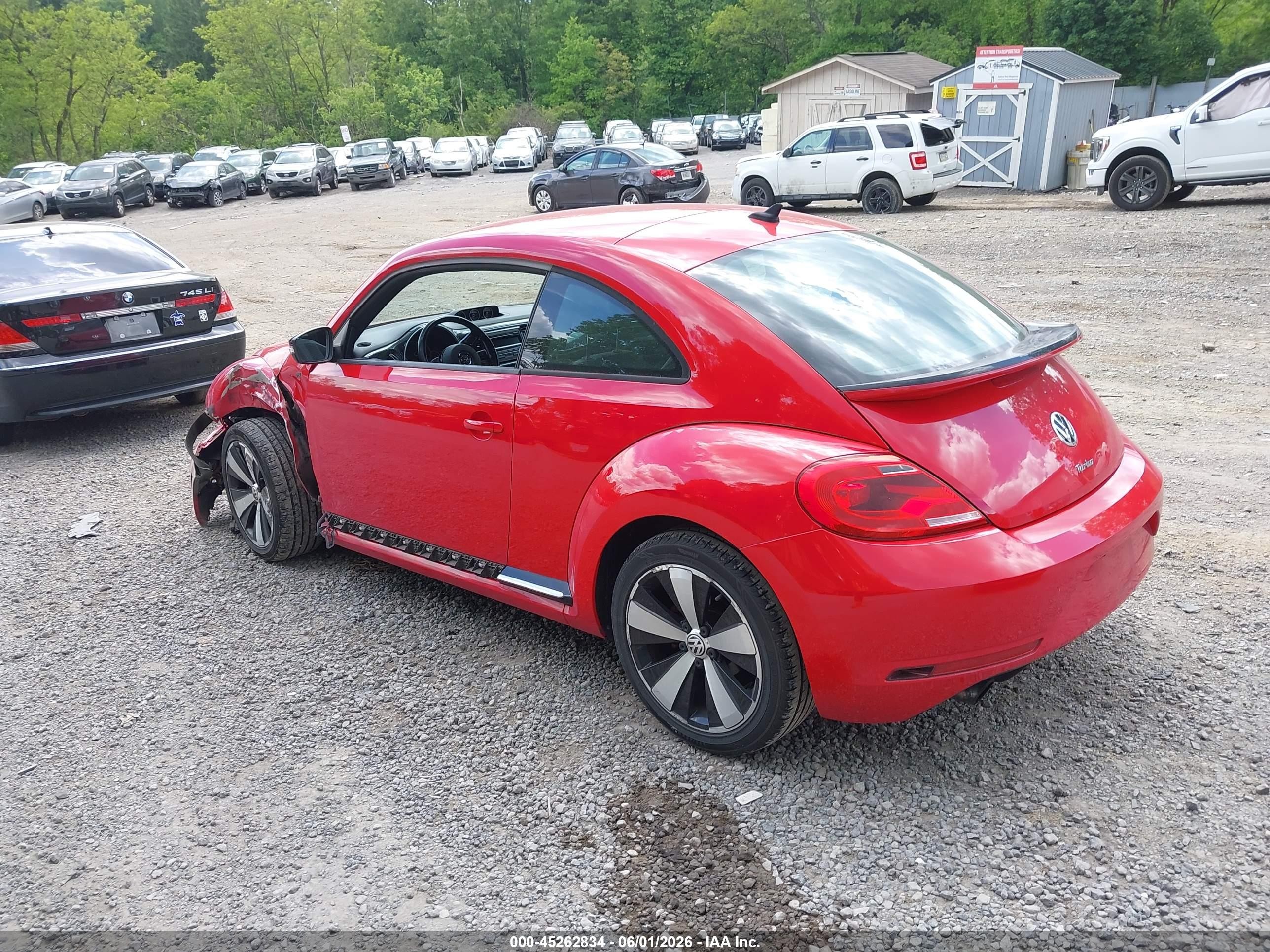 2014 Volkswagen Beetle 2.0t R-line Red vin: 3VWVT7AT2EM613981