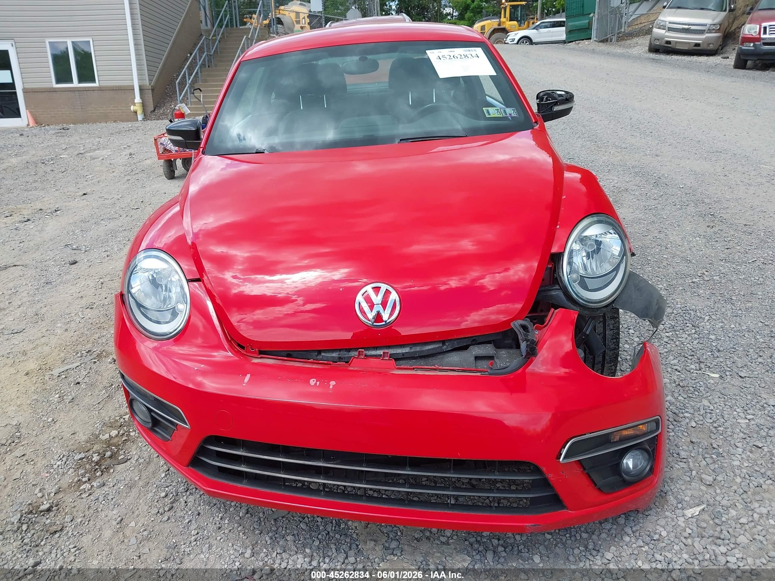 2014 Volkswagen Beetle 2.0t R-line Red vin: 3VWVT7AT2EM613981