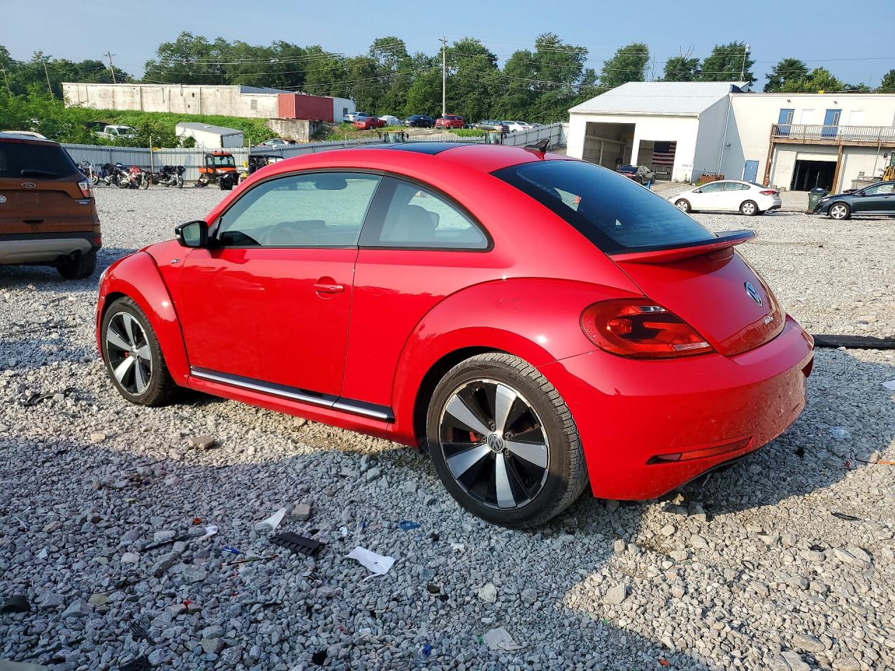 2015 Volkswagen Beetle R-line Red vin: 3VWVT7AT2FM646240