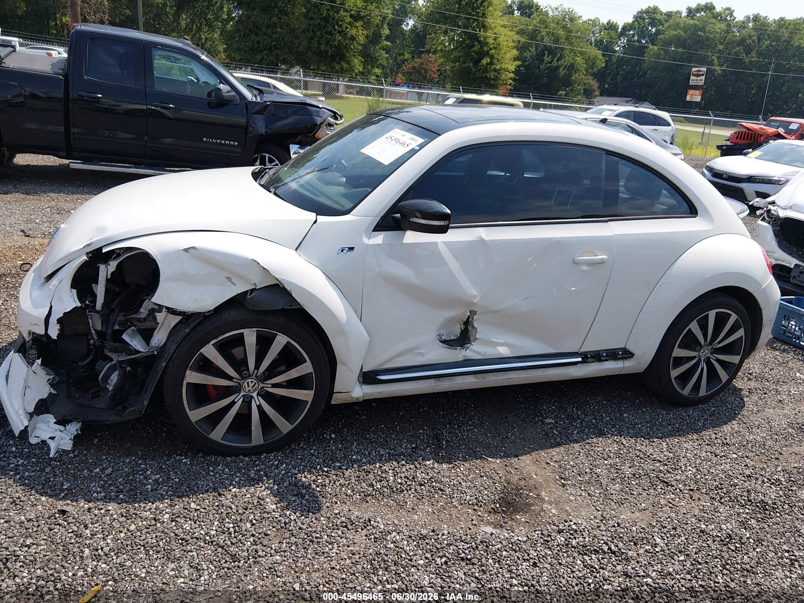 2013 Volkswagen Beetle R-line White vin: 3VWVT7AT3DM679731