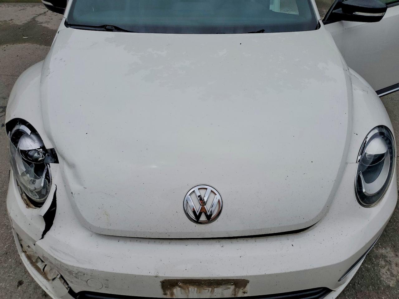 2013 Volkswagen Beetle Turbo White vin: 3VWVT7AT4DM675817