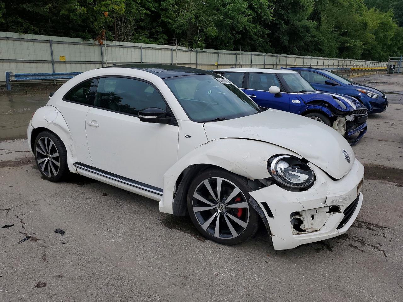 2013 Volkswagen Beetle Turbo White vin: 3VWVT7AT4DM675817
