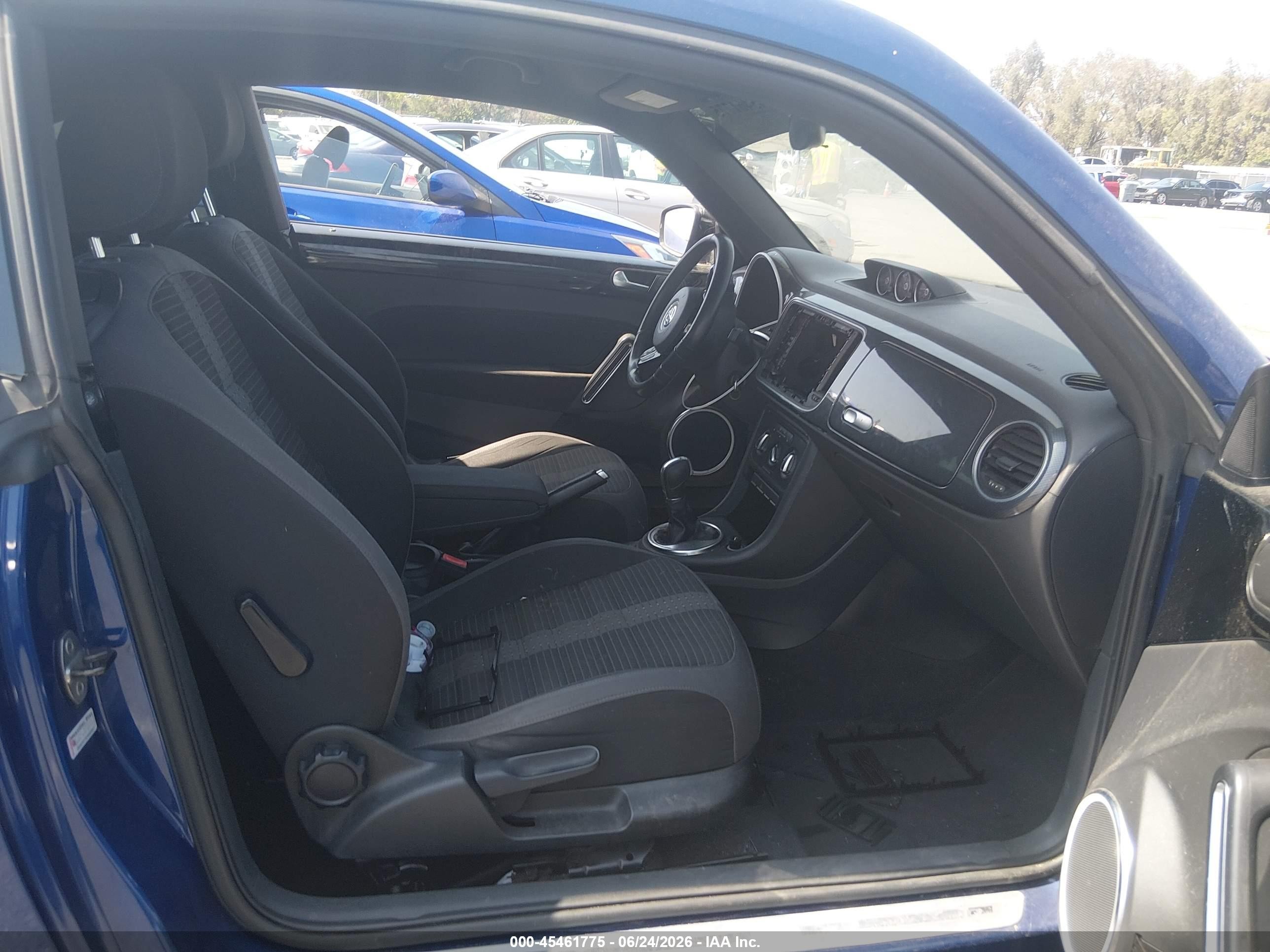 2014 Volkswagen Beetle 2.0t R-line Blue vin: 3VWVT7AT4EM609639