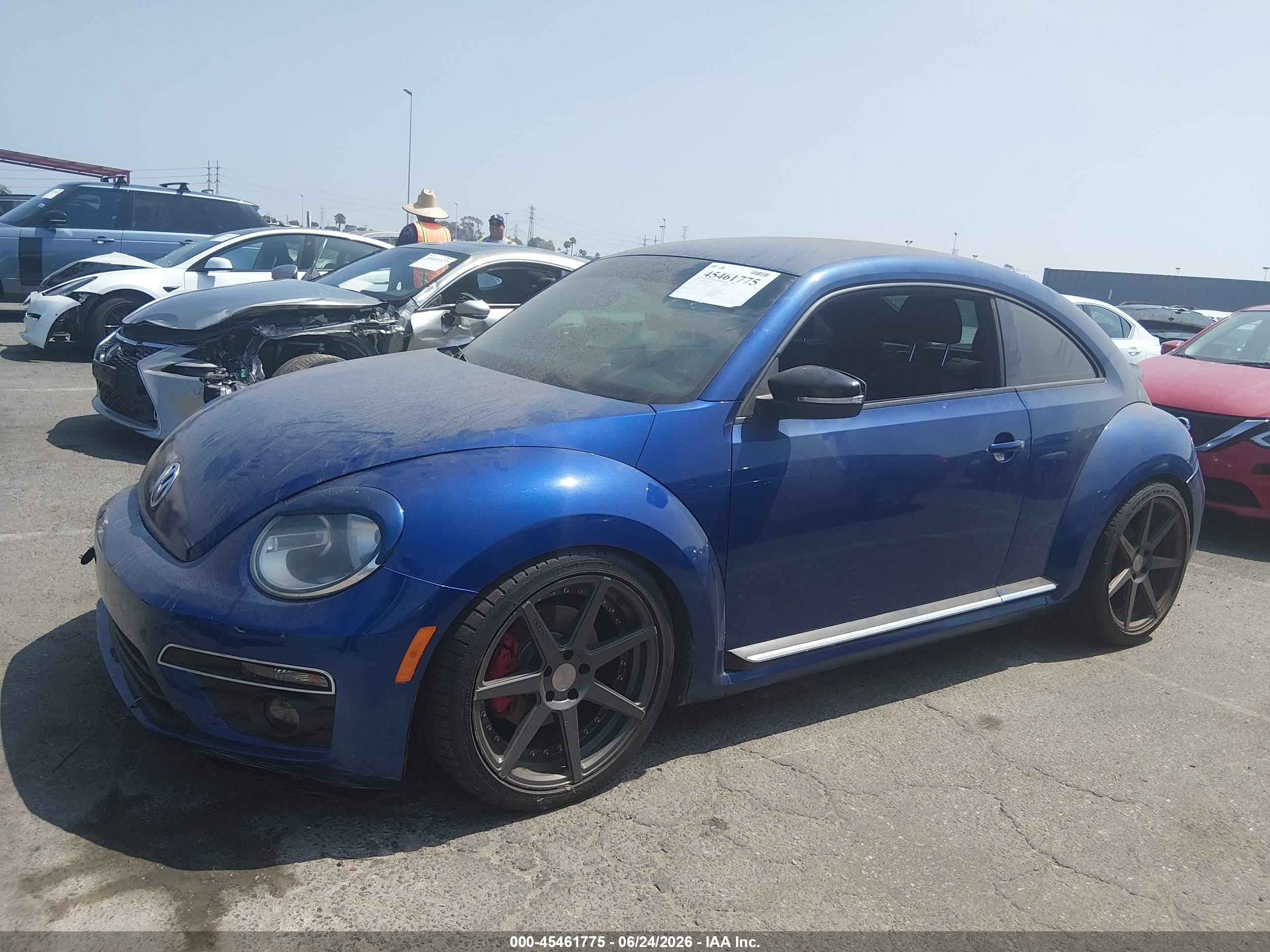 2014 Volkswagen Beetle 2.0t R-line Blue vin: 3VWVT7AT4EM609639