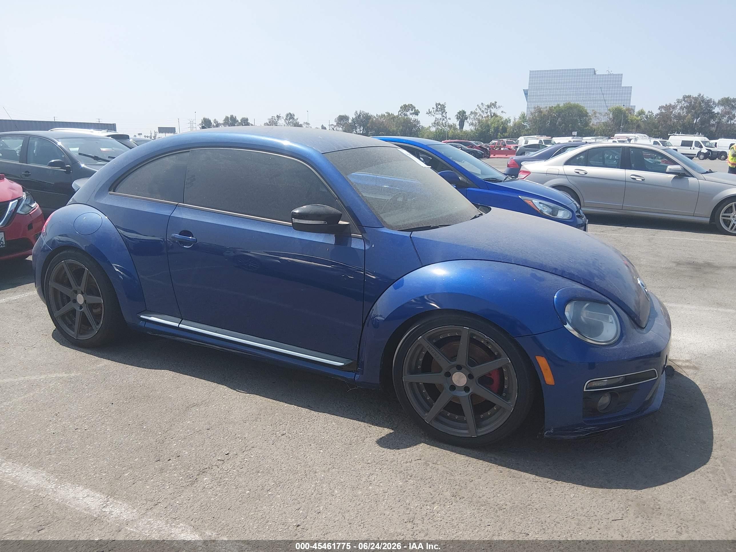 2014 Volkswagen Beetle 2.0t R-line Blue vin: 3VWVT7AT4EM609639