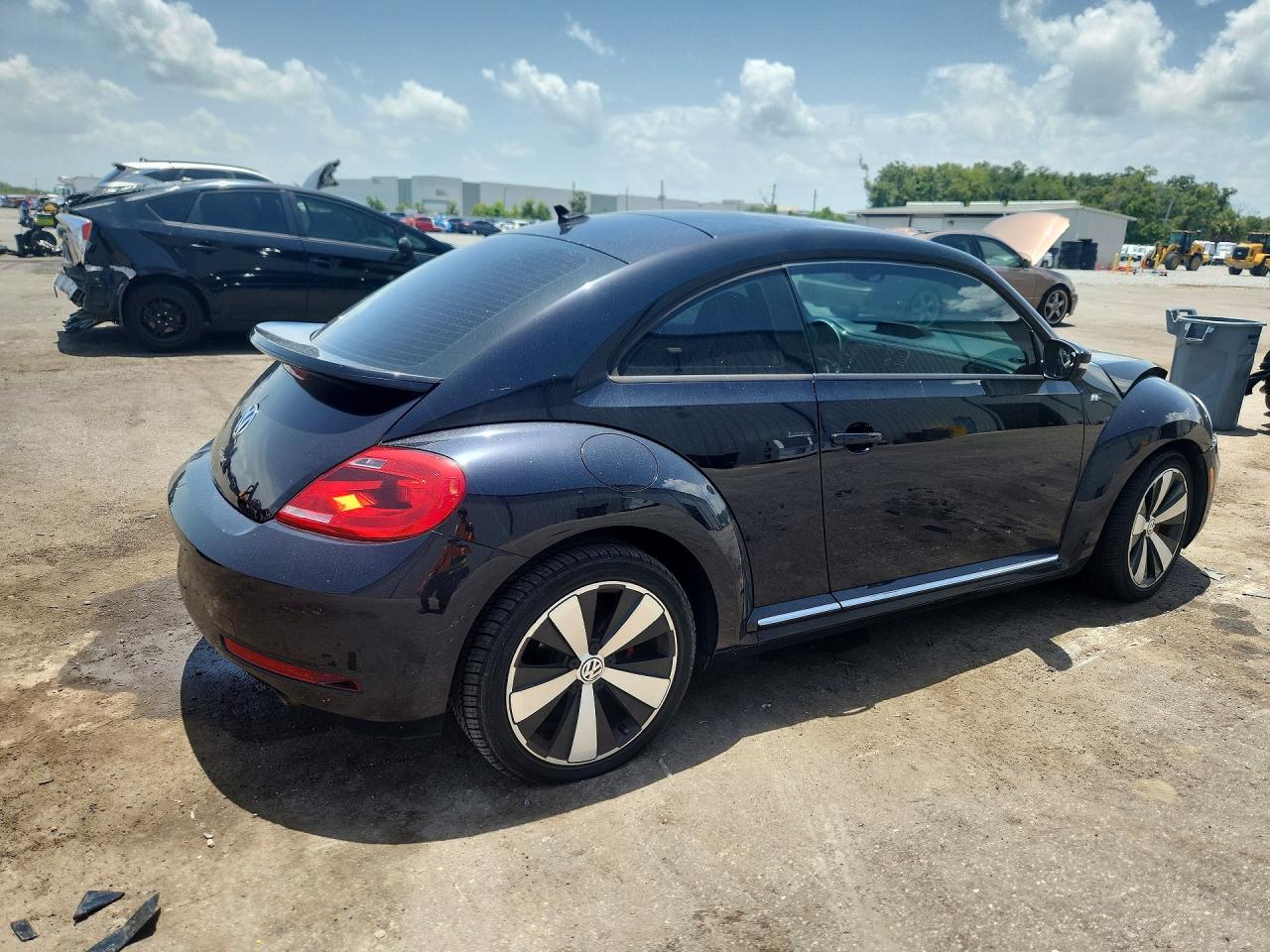 2014 Volkswagen Beetle Turbo Black vin: 3VWVT7AT5EM638468