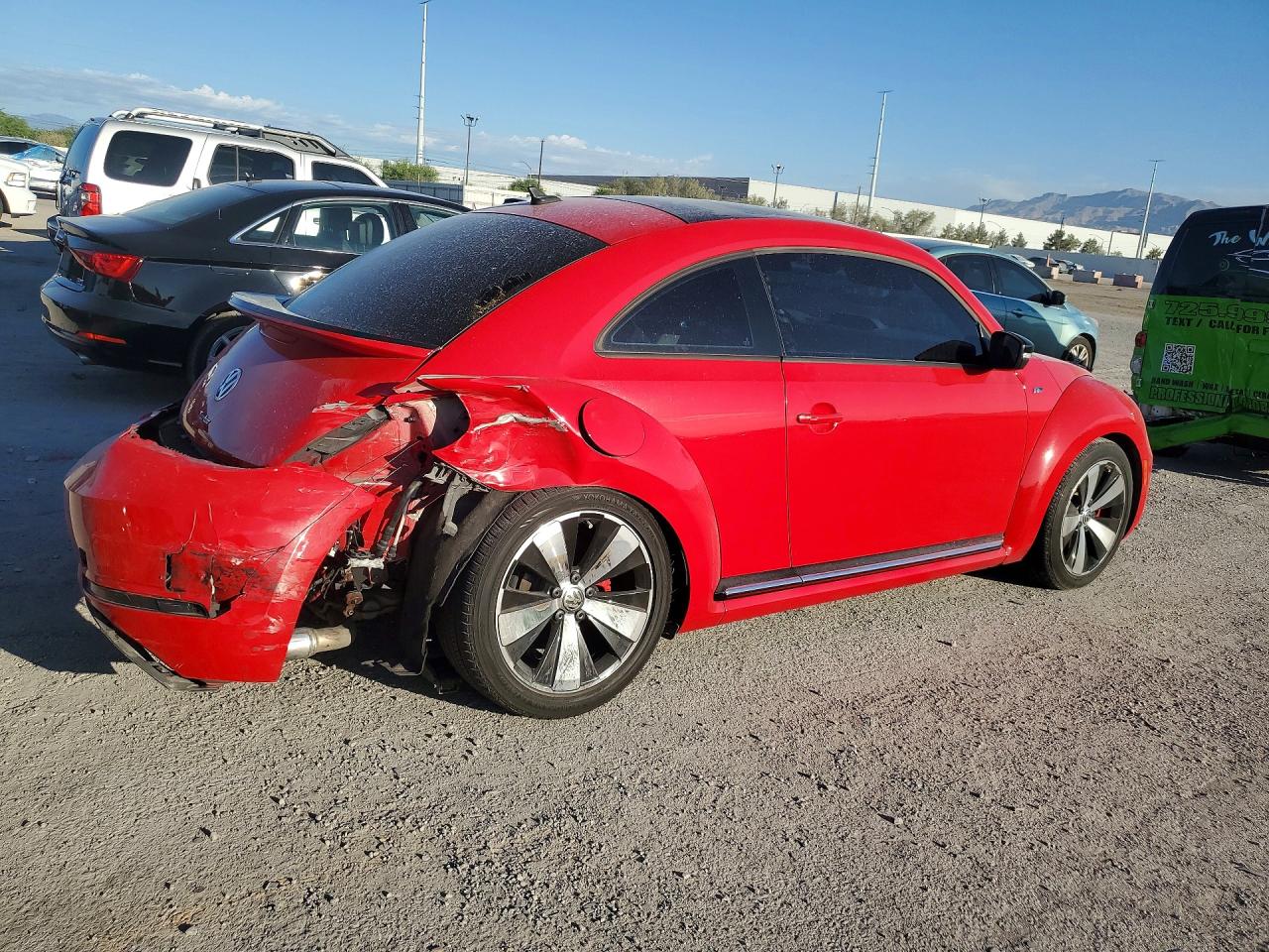 2014 Volkswagen Beetle Turbo Red vin: 3VWVT7AT6EM603552
