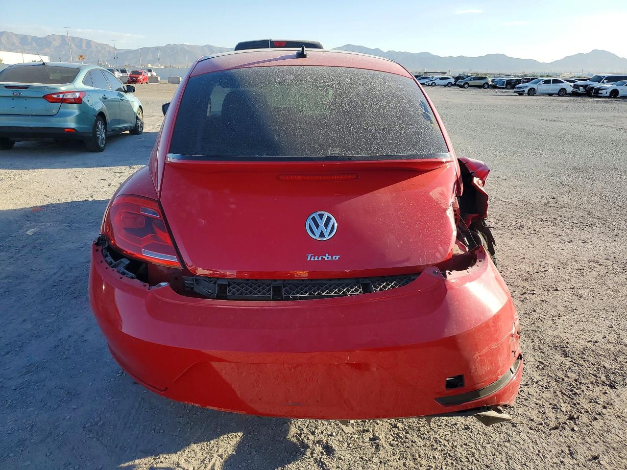 2014 Volkswagen Beetle Turbo Red vin: 3VWVT7AT6EM603552