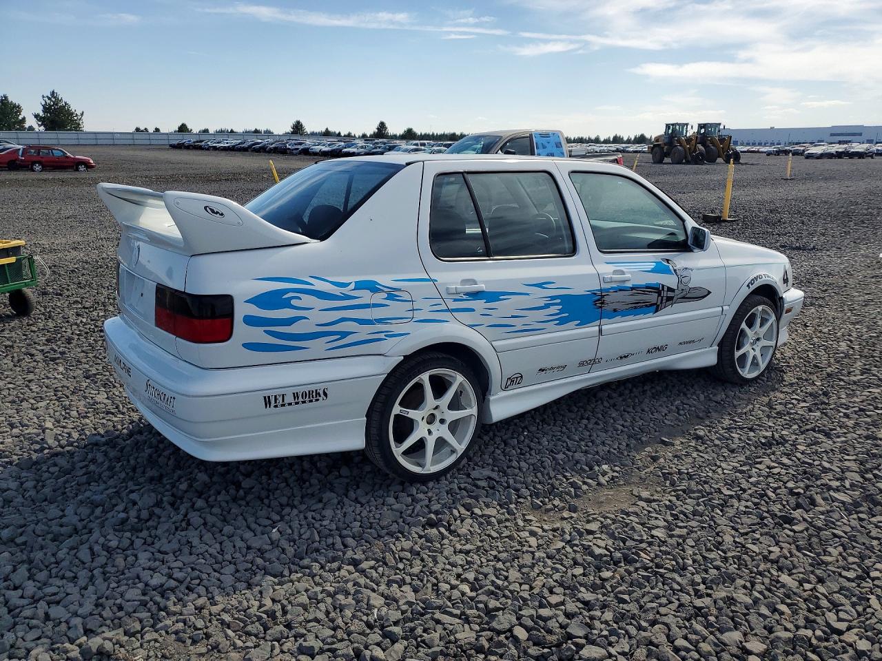 1996 Volkswagen Jetta Trek White vin: 3VWWA81H0TM105498