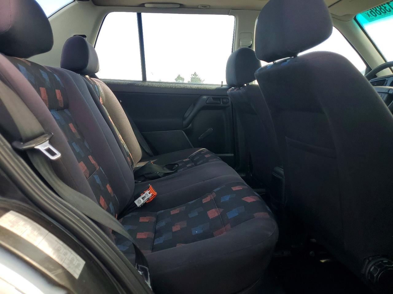 1996 Volkswagen Jetta Trek White vin: 3VWWA81H0TM105498