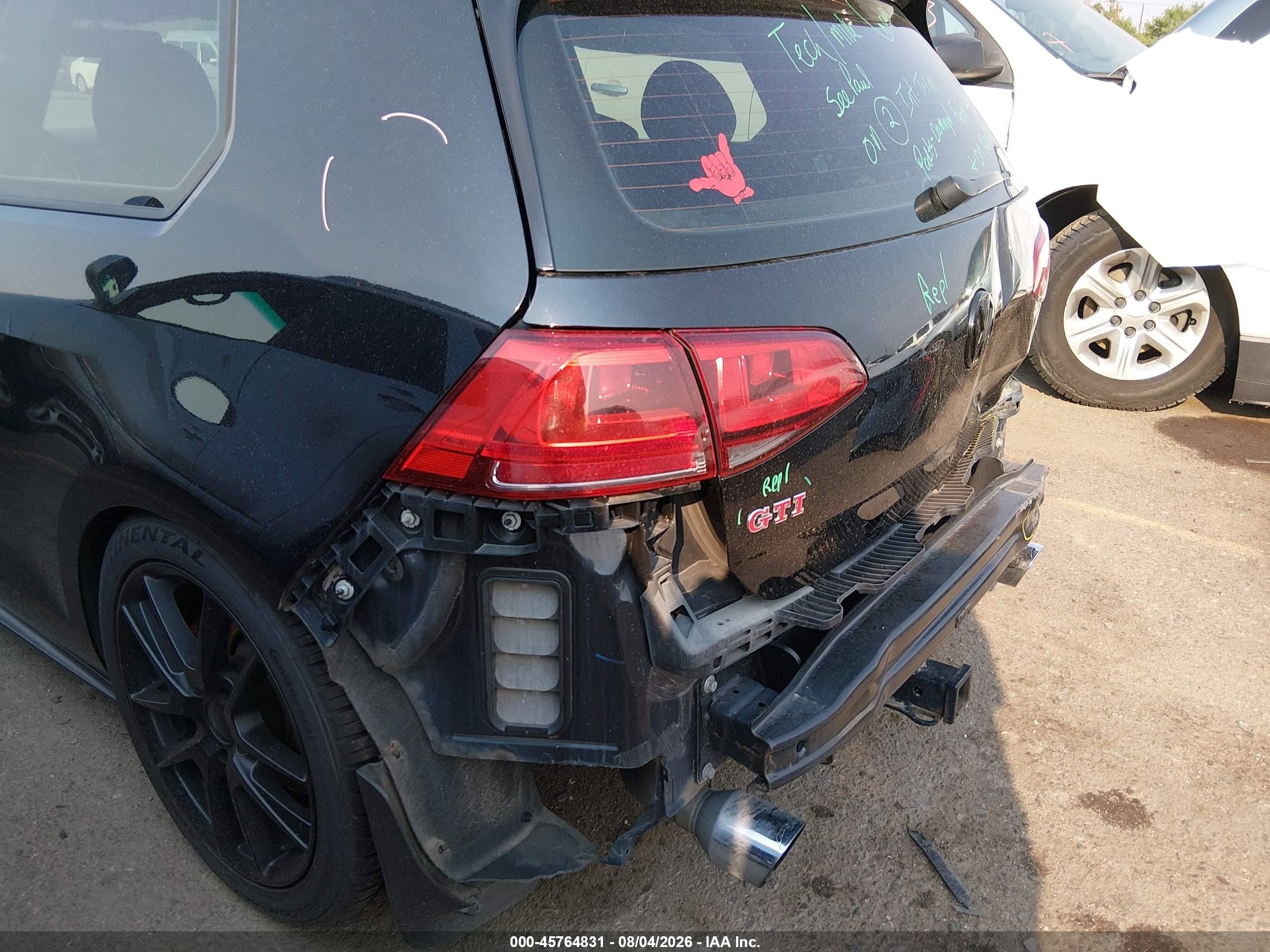 2015 Volkswagen Golf Gti 2.0t S W/performance Package 2-door Black vin: 3VWY47AU1FM056016